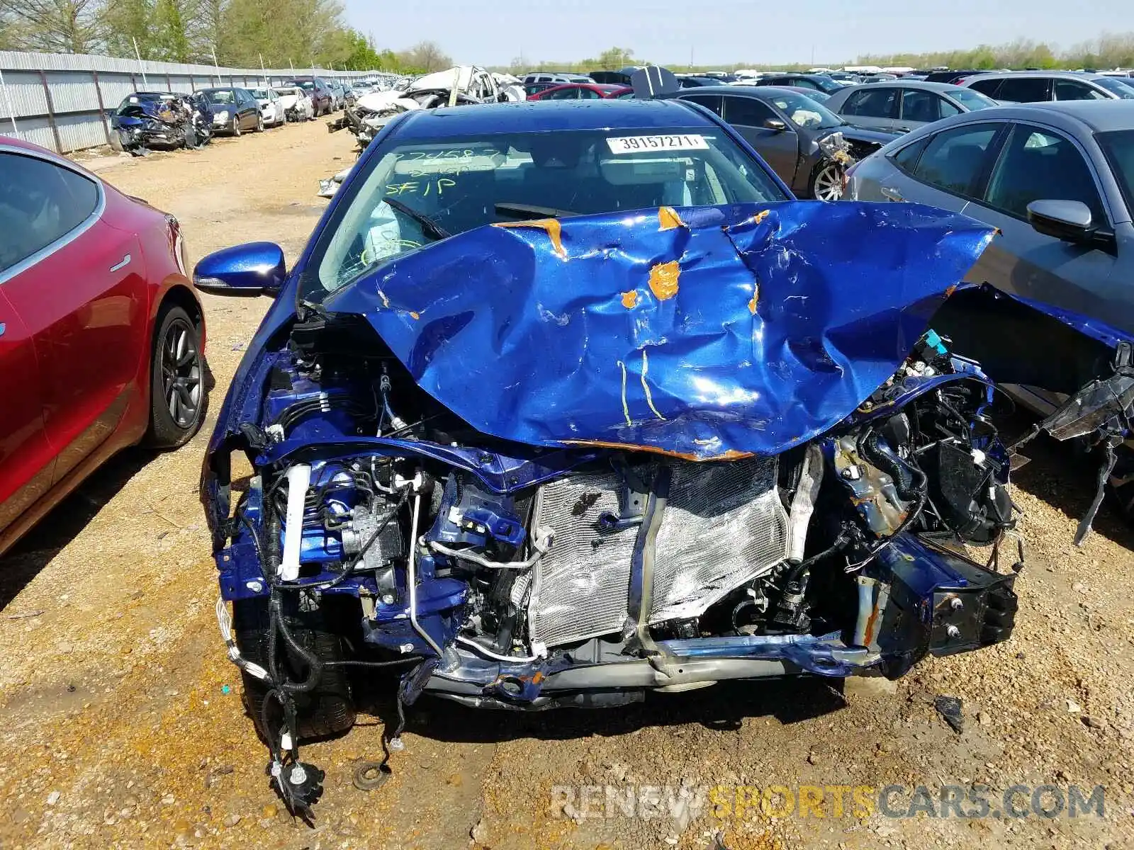 7 Photograph of a damaged car 2T1BURHE5KC219465 TOYOTA COROLLA 2019