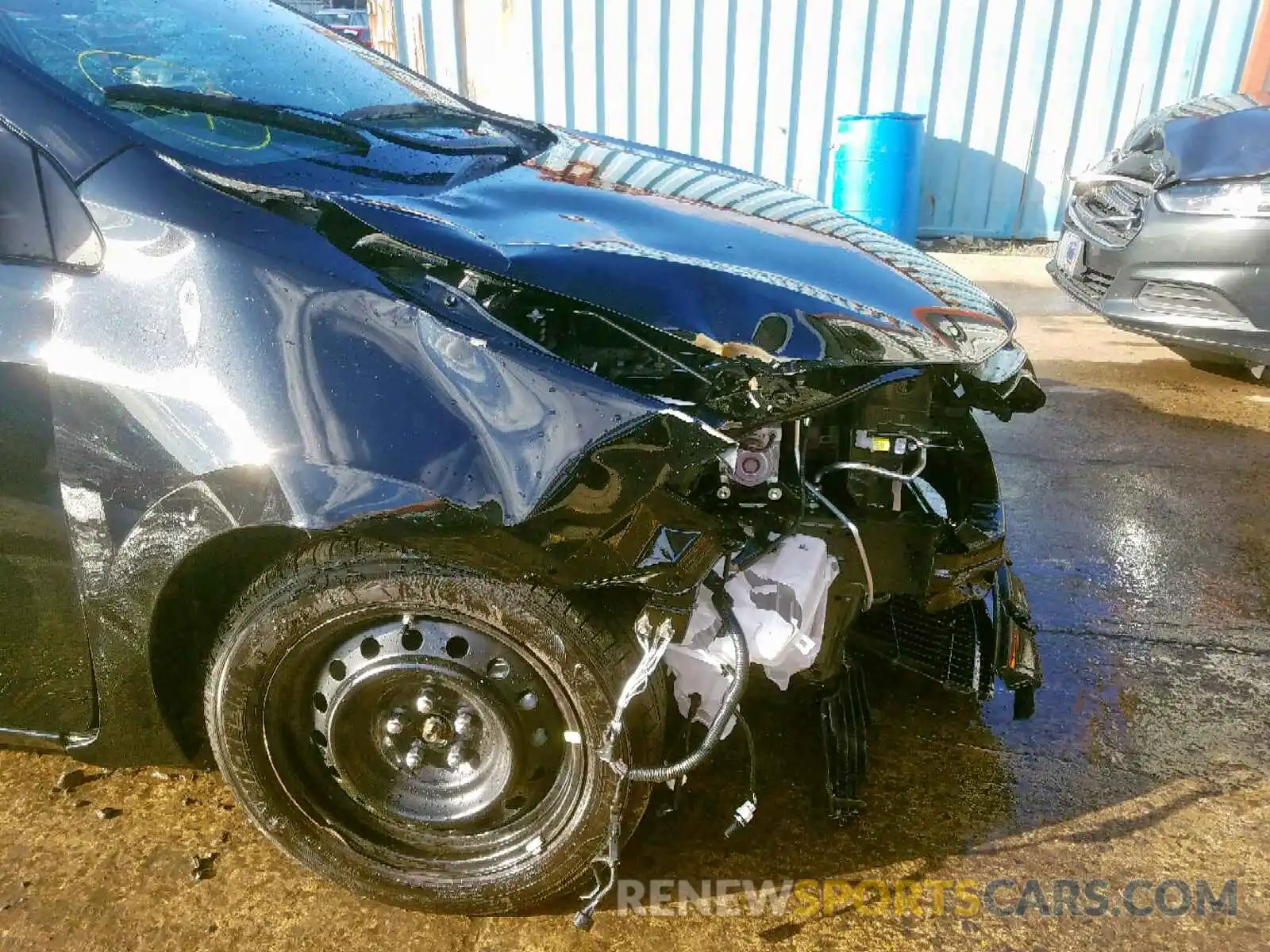 9 Photograph of a damaged car 2T1BURHE5KC219580 TOYOTA COROLLA 2019