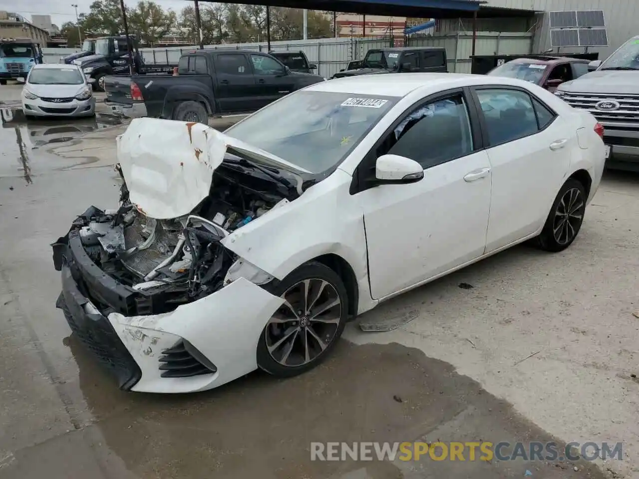 1 Photograph of a damaged car 2T1BURHE5KC219627 TOYOTA COROLLA 2019