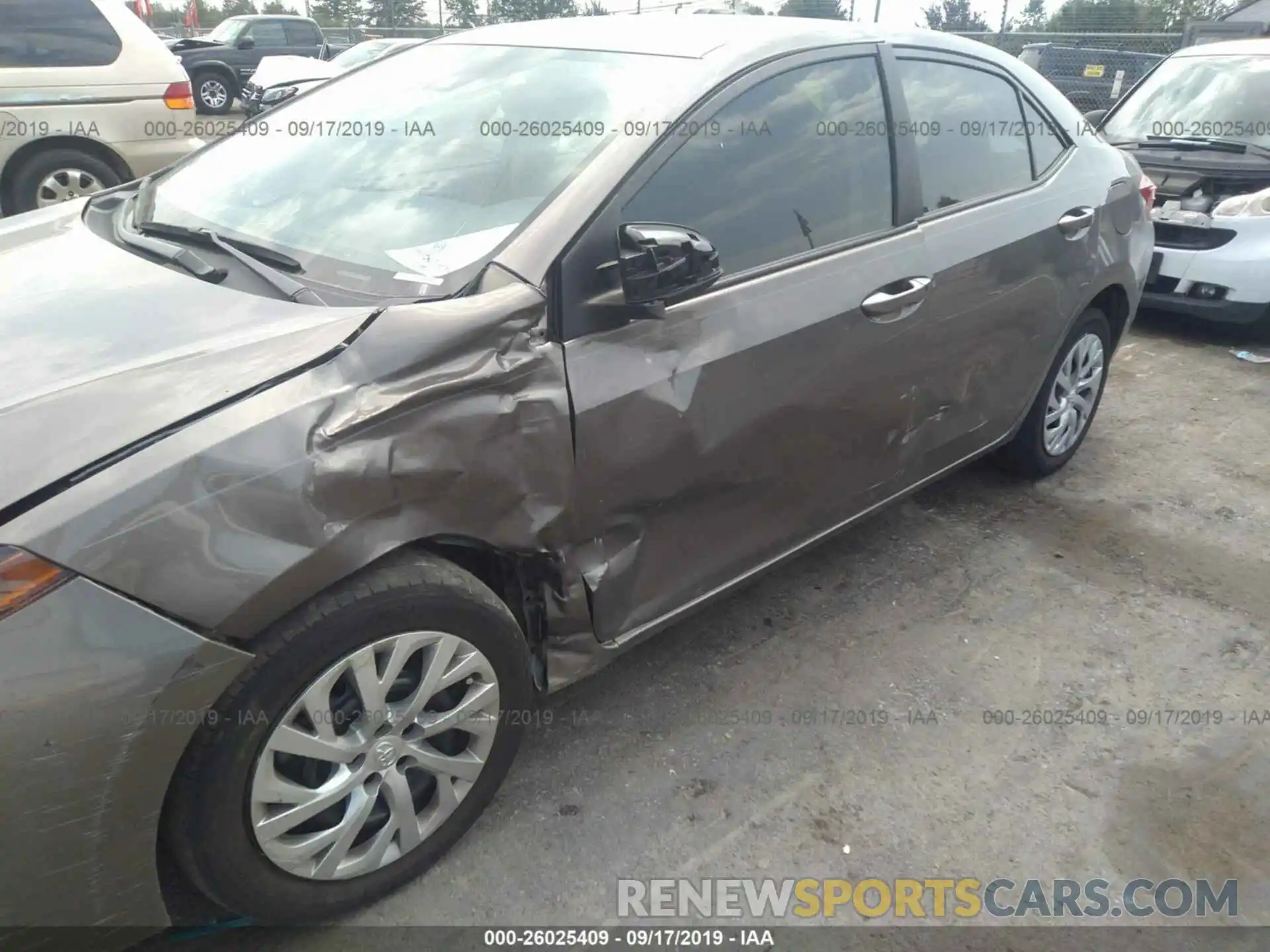 6 Photograph of a damaged car 2T1BURHE5KC219823 TOYOTA COROLLA 2019