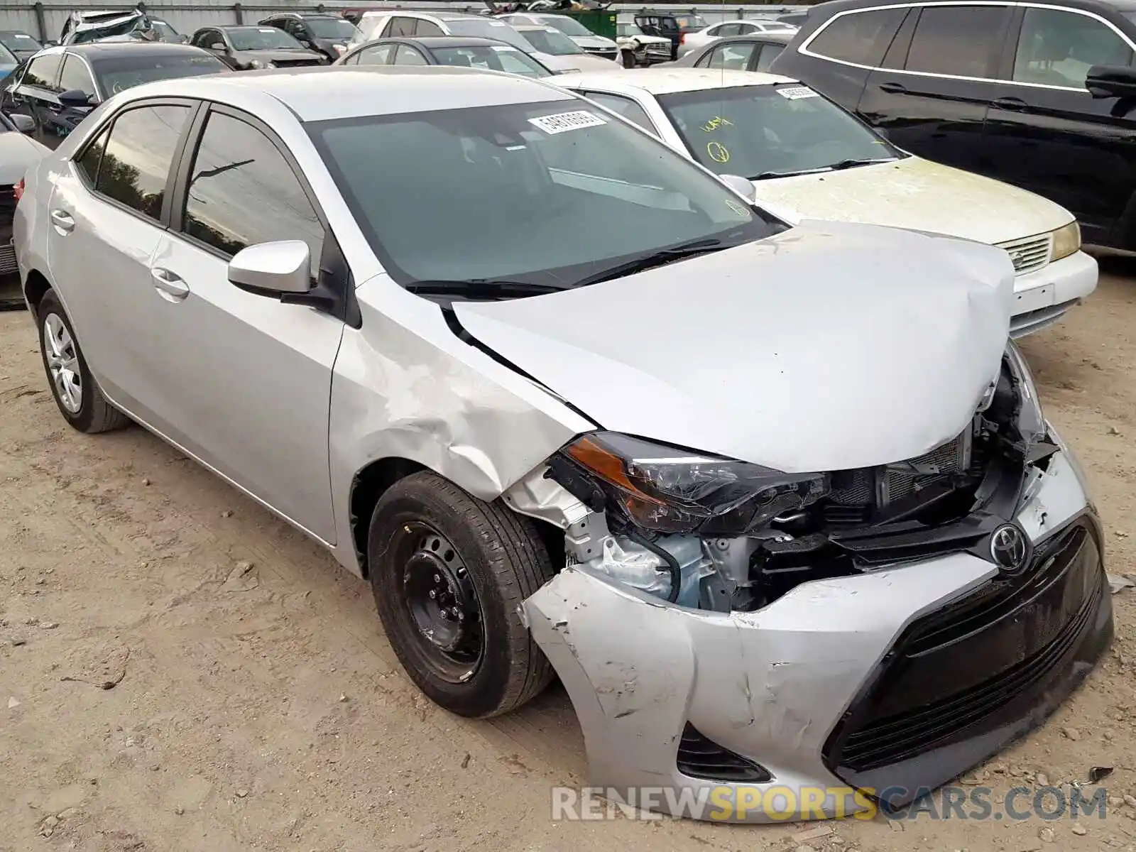 1 Photograph of a damaged car 2T1BURHE5KC219966 TOYOTA COROLLA 2019