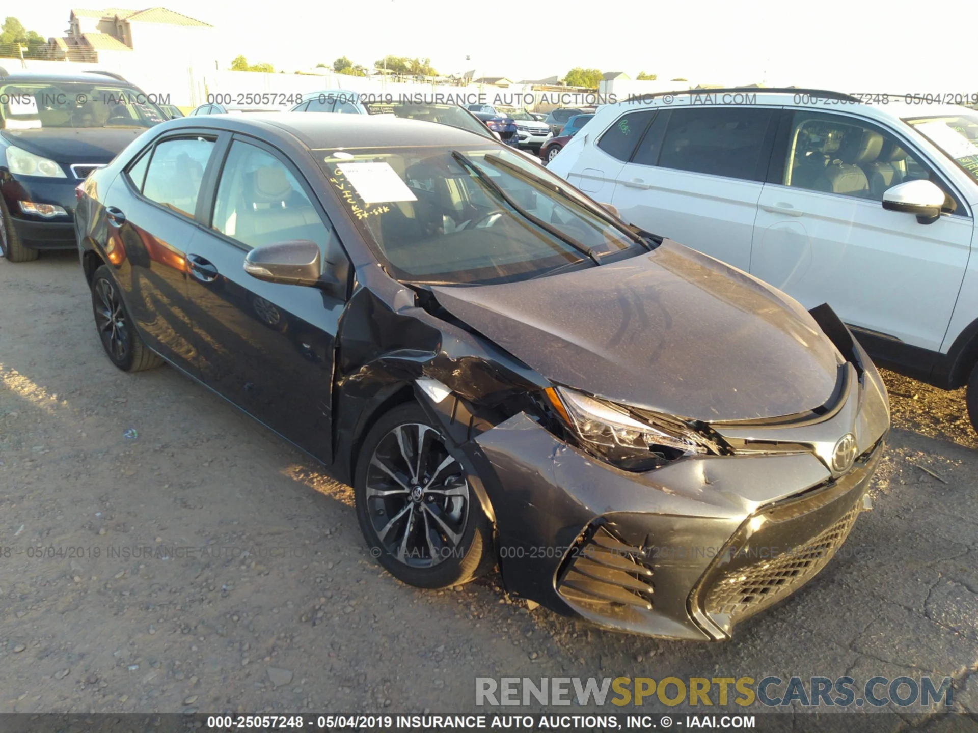 1 Photograph of a damaged car 2T1BURHE5KC220213 TOYOTA COROLLA 2019