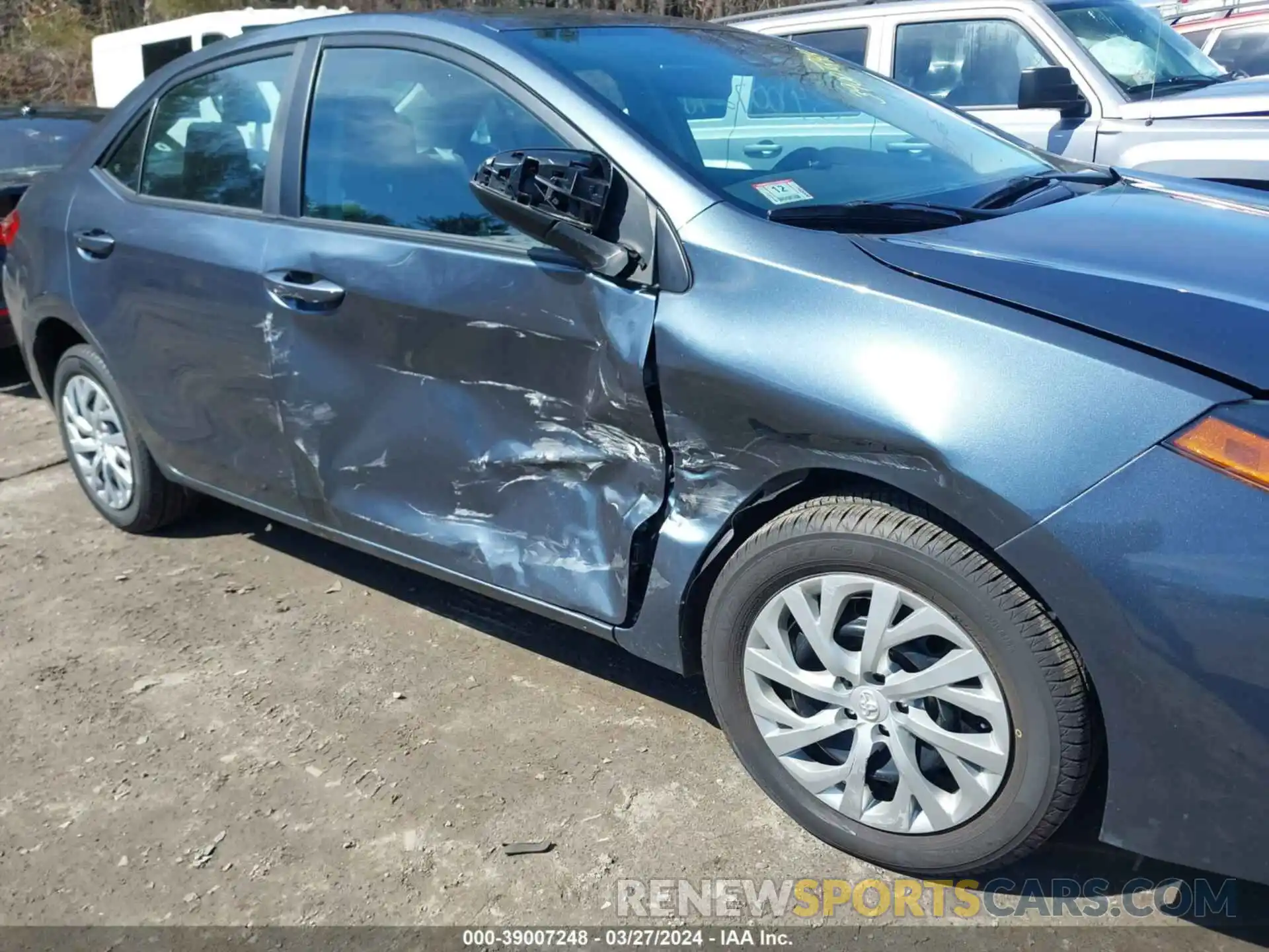 6 Фотография поврежденного автомобиля 2T1BURHE5KC221068 TOYOTA COROLLA 2019