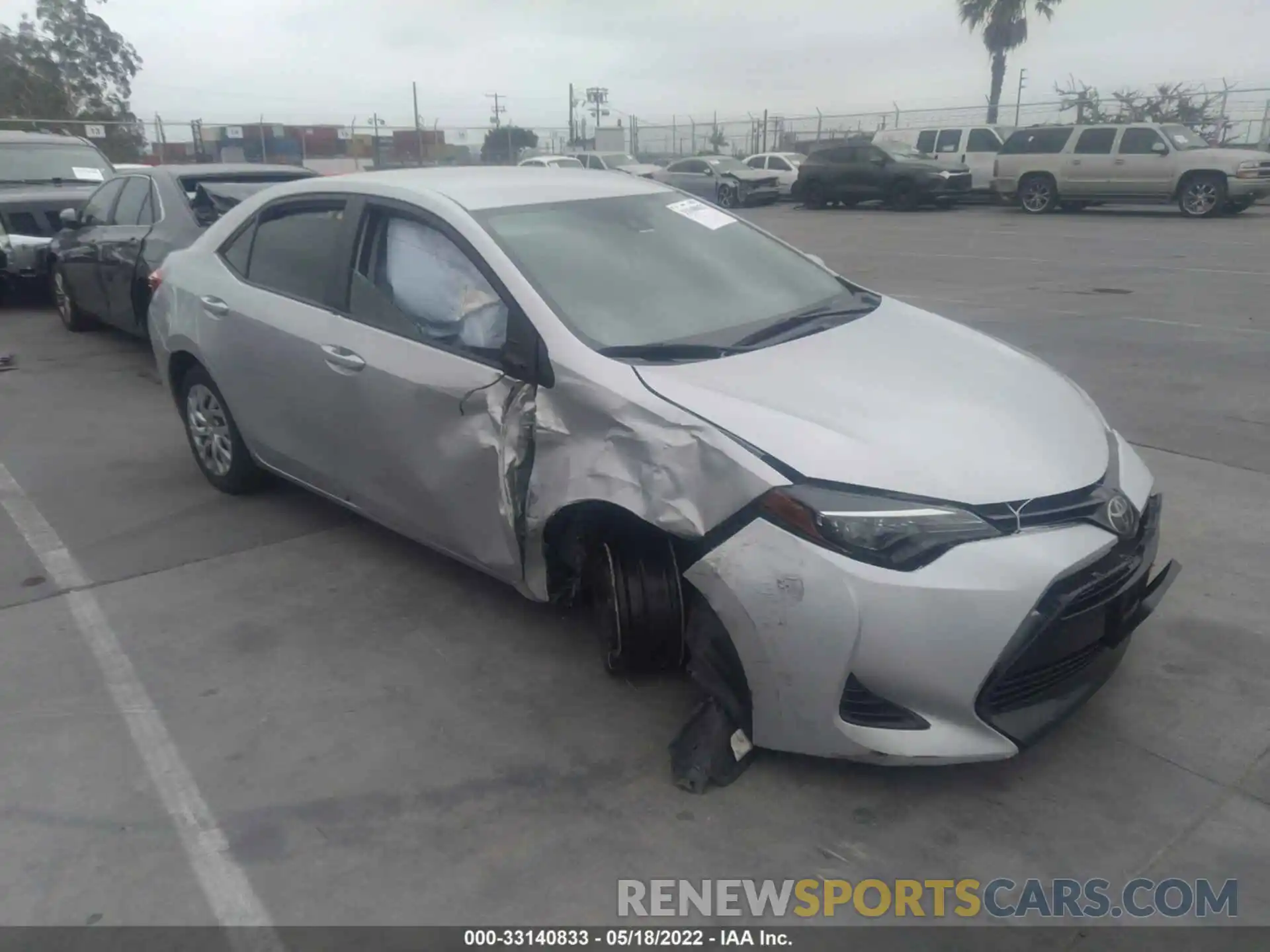 1 Photograph of a damaged car 2T1BURHE5KC221782 TOYOTA COROLLA 2019