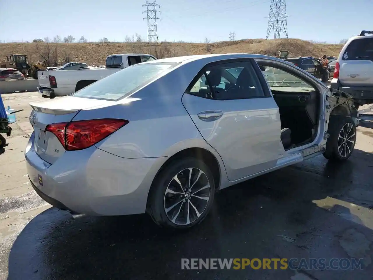 3 Photograph of a damaged car 2T1BURHE5KC222348 TOYOTA COROLLA 2019