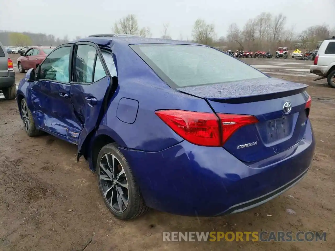 3 Photograph of a damaged car 2T1BURHE5KC223144 TOYOTA COROLLA 2019