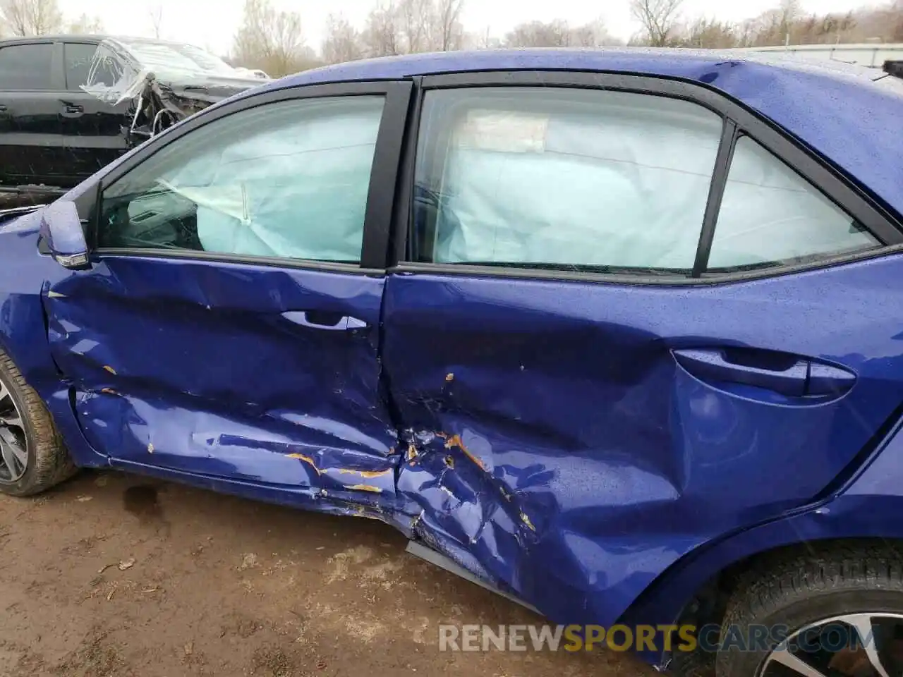 9 Photograph of a damaged car 2T1BURHE5KC223144 TOYOTA COROLLA 2019