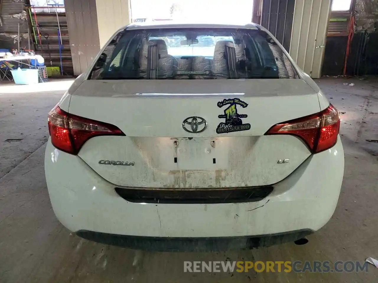 6 Photograph of a damaged car 2T1BURHE5KC223385 TOYOTA COROLLA 2019