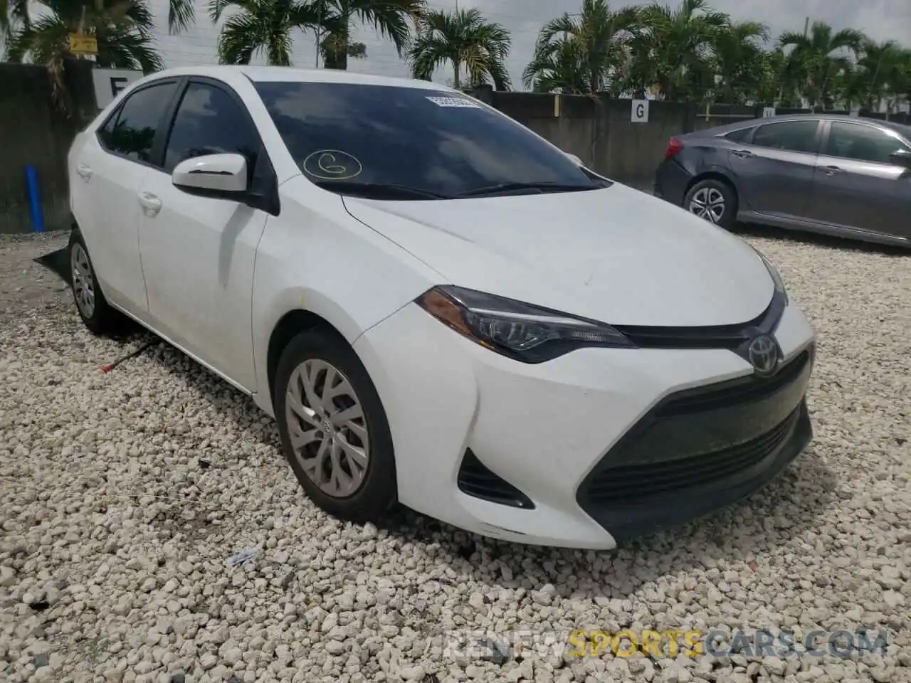 1 Photograph of a damaged car 2T1BURHE5KC223497 TOYOTA COROLLA 2019