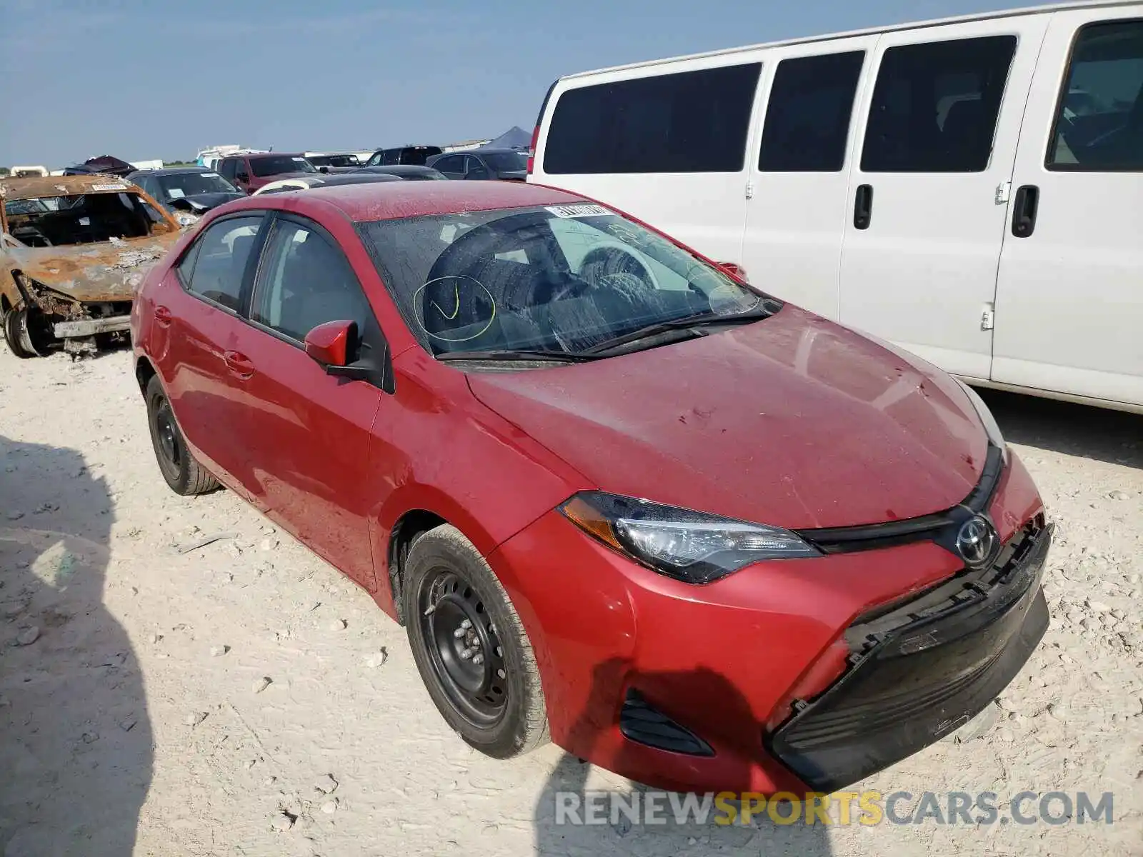 1 Photograph of a damaged car 2T1BURHE5KC223693 TOYOTA COROLLA 2019