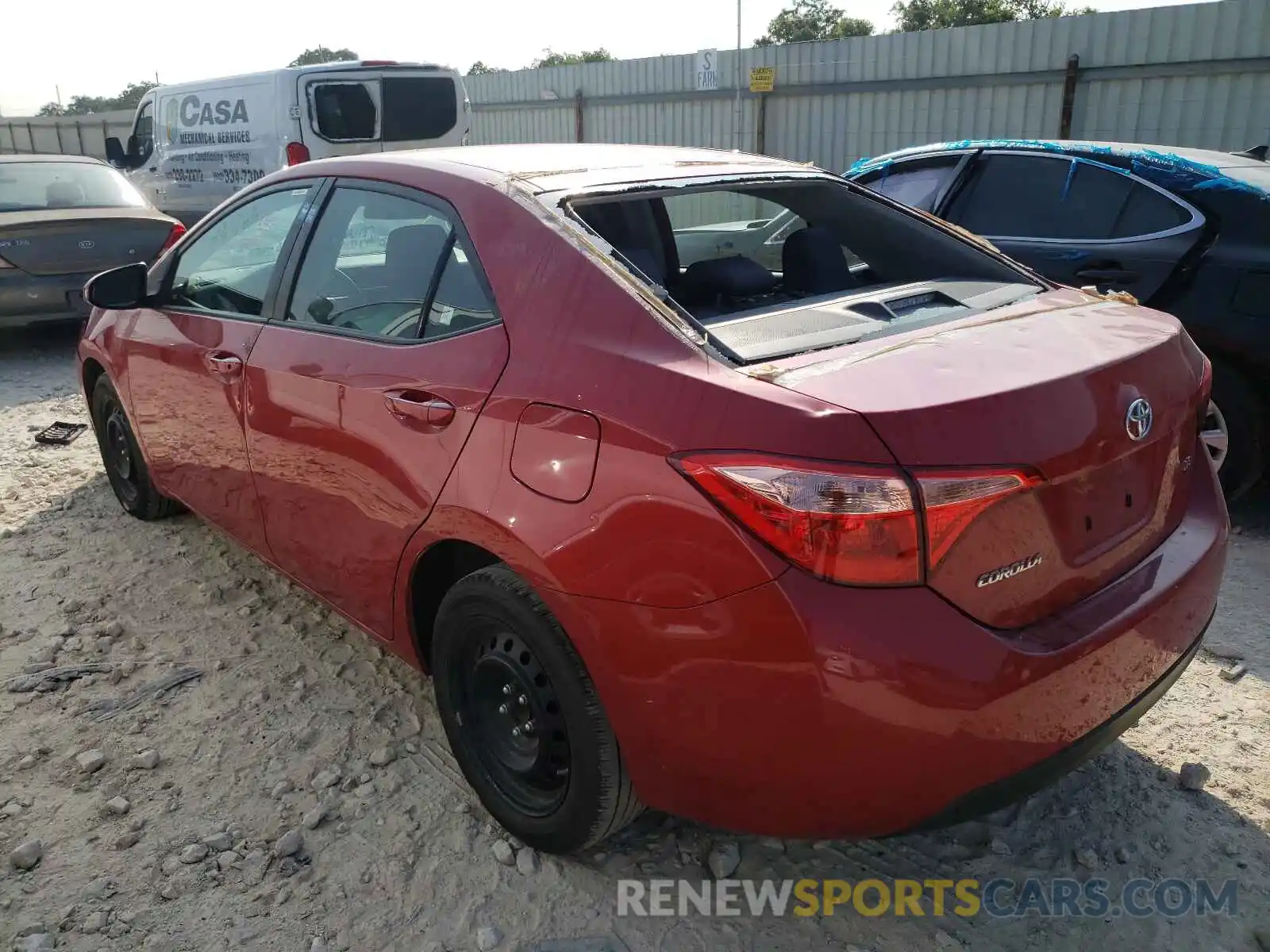 3 Photograph of a damaged car 2T1BURHE5KC223693 TOYOTA COROLLA 2019