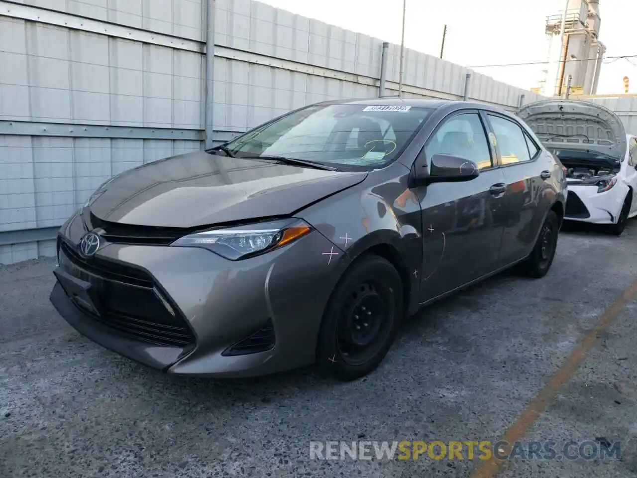 2 Photograph of a damaged car 2T1BURHE5KC223824 TOYOTA COROLLA 2019