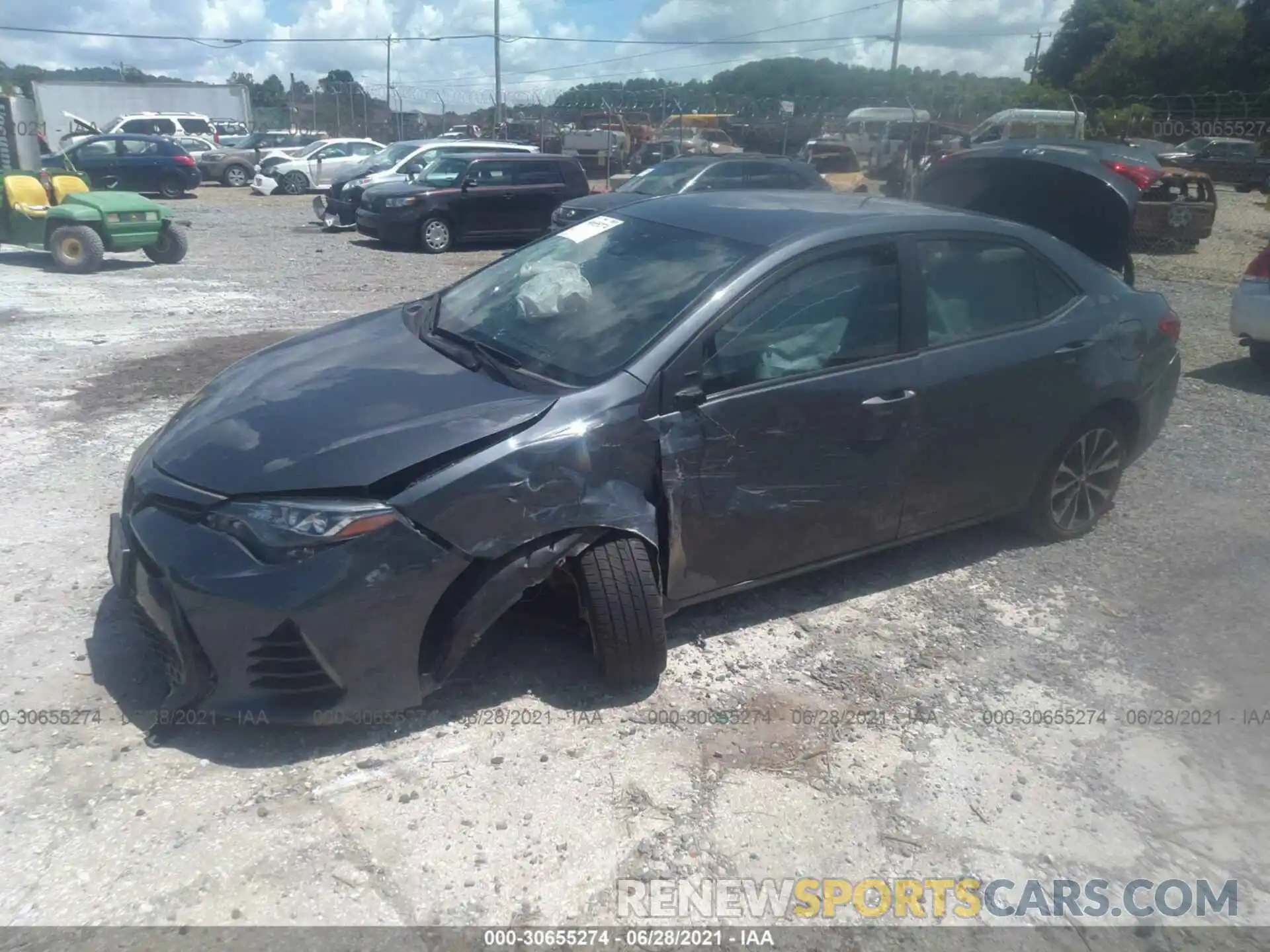 2 Photograph of a damaged car 2T1BURHE5KC224231 TOYOTA COROLLA 2019