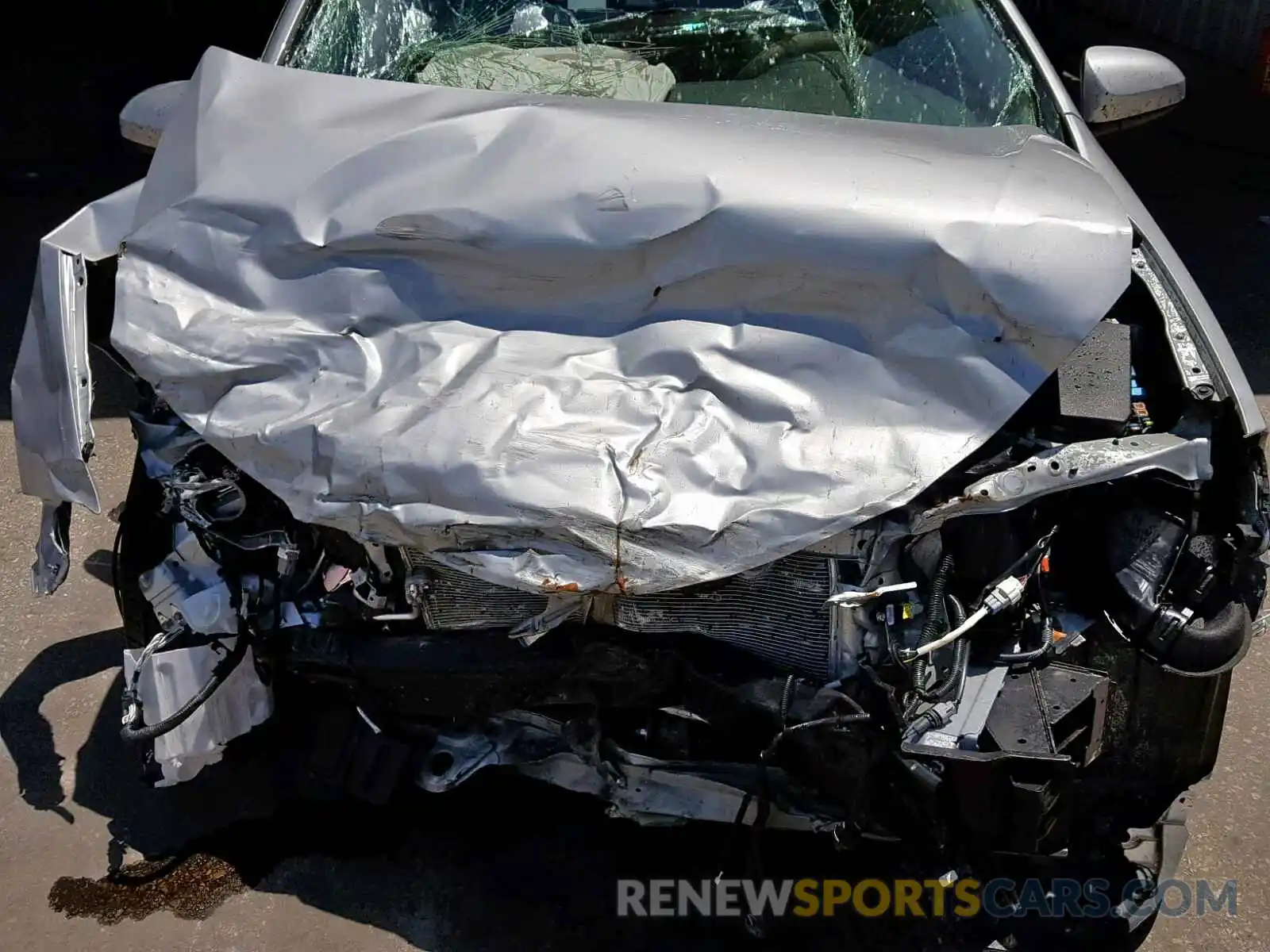 7 Photograph of a damaged car 2T1BURHE5KC225024 TOYOTA COROLLA 2019