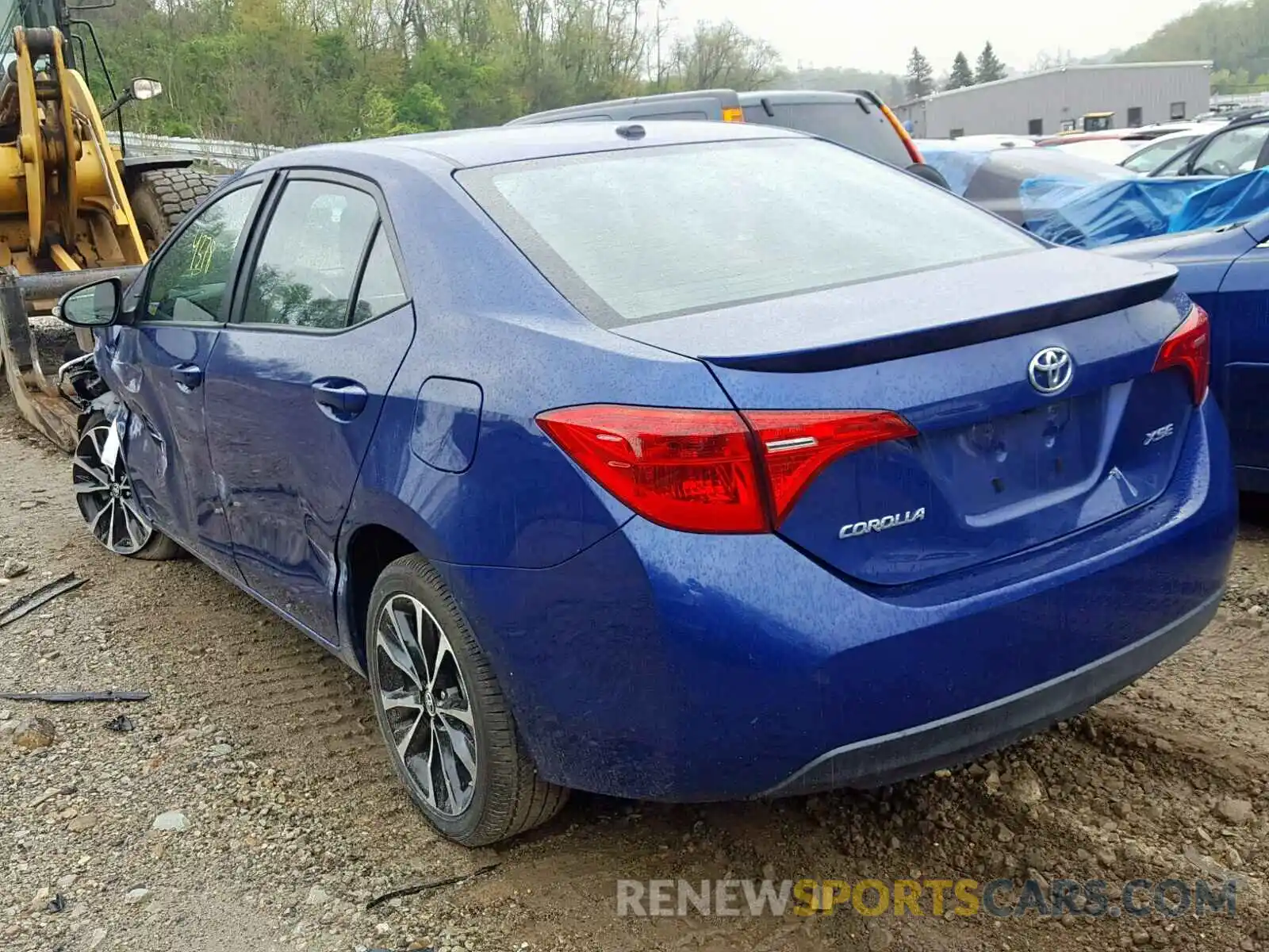 3 Photograph of a damaged car 2T1BURHE5KC225296 TOYOTA COROLLA 2019