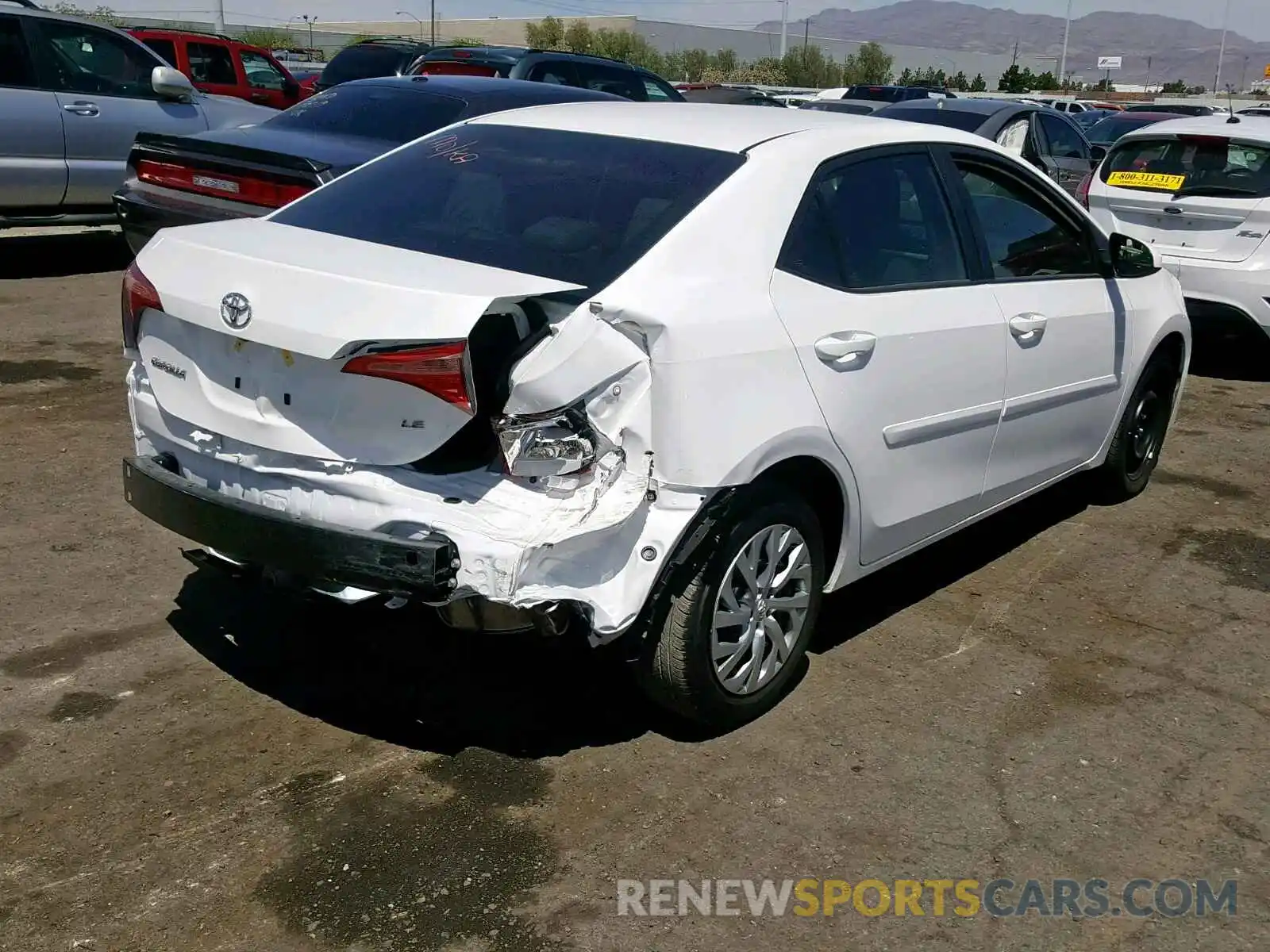 4 Photograph of a damaged car 2T1BURHE5KC226481 TOYOTA COROLLA 2019