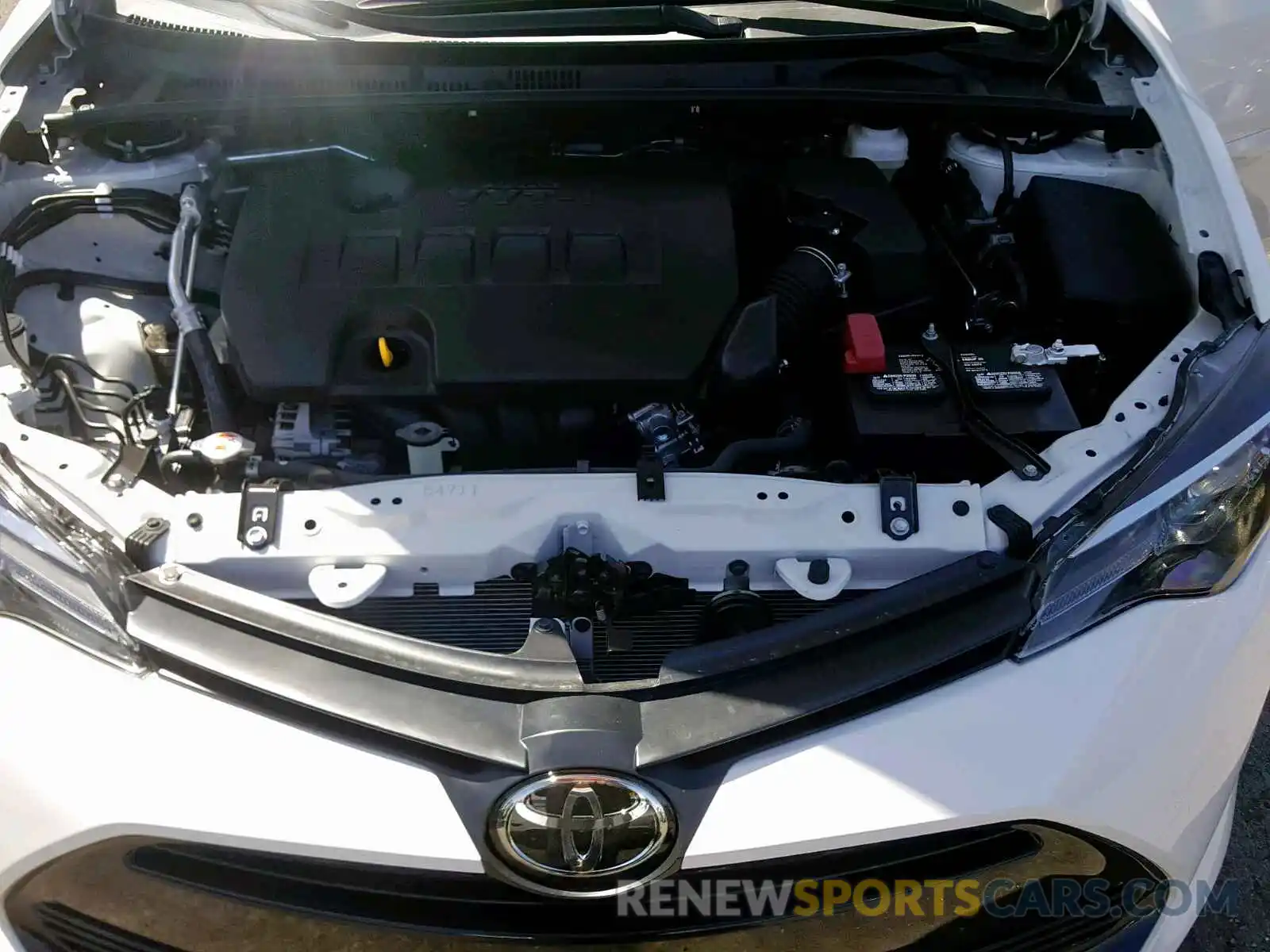 7 Photograph of a damaged car 2T1BURHE5KC226481 TOYOTA COROLLA 2019