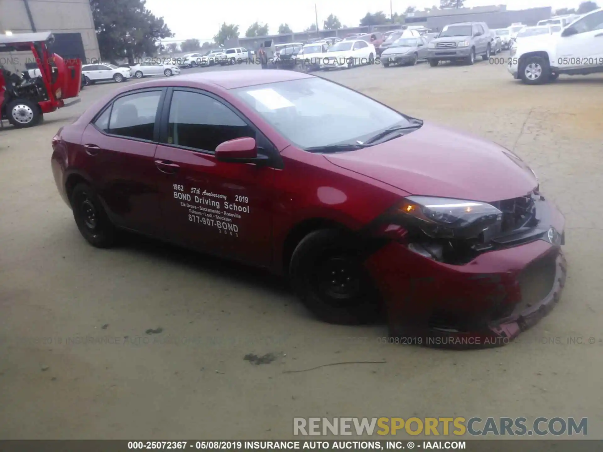 1 Photograph of a damaged car 2T1BURHE5KC228151 TOYOTA COROLLA 2019