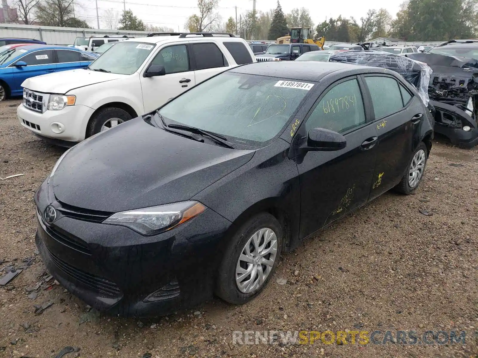 2 Photograph of a damaged car 2T1BURHE5KC228778 TOYOTA COROLLA 2019