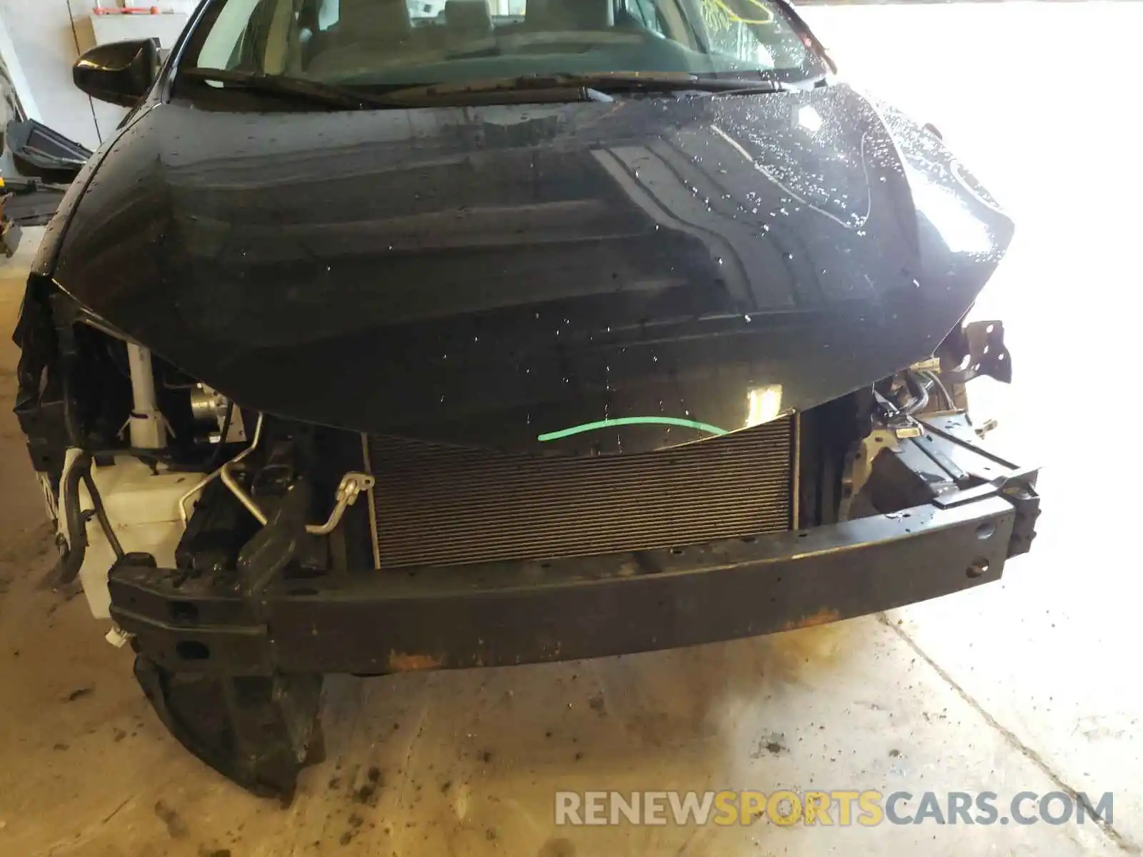 9 Photograph of a damaged car 2T1BURHE5KC229736 TOYOTA COROLLA 2019