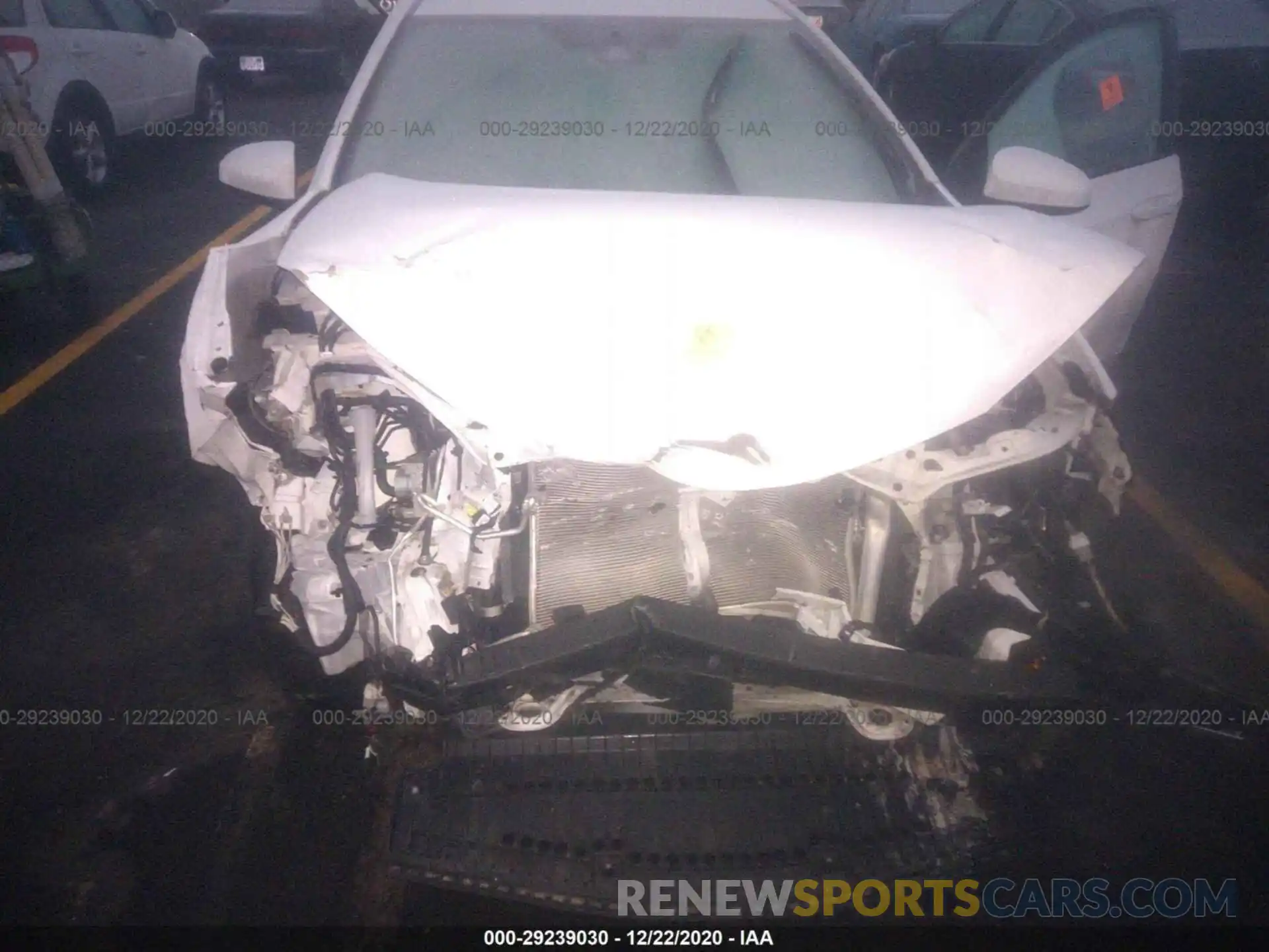 6 Фотография поврежденного автомобиля 2T1BURHE5KC229767 TOYOTA COROLLA 2019