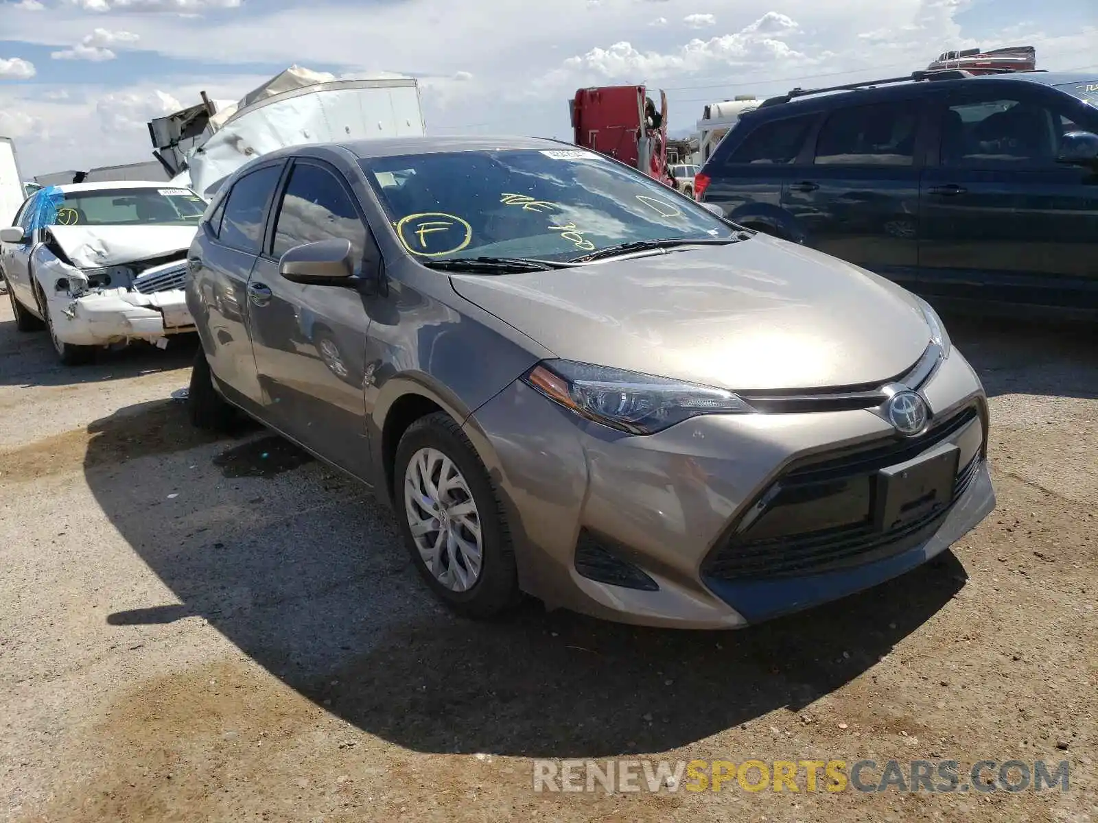 1 Photograph of a damaged car 2T1BURHE5KC229770 TOYOTA COROLLA 2019