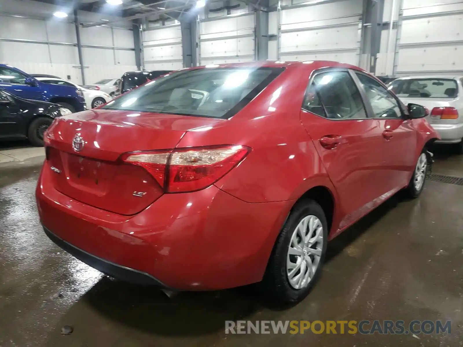 4 Photograph of a damaged car 2T1BURHE5KC229977 TOYOTA COROLLA 2019