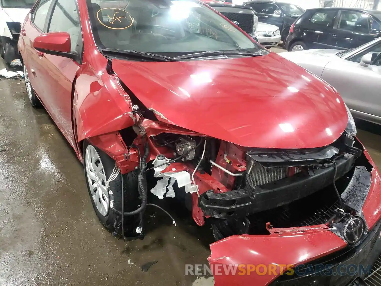 9 Photograph of a damaged car 2T1BURHE5KC229977 TOYOTA COROLLA 2019