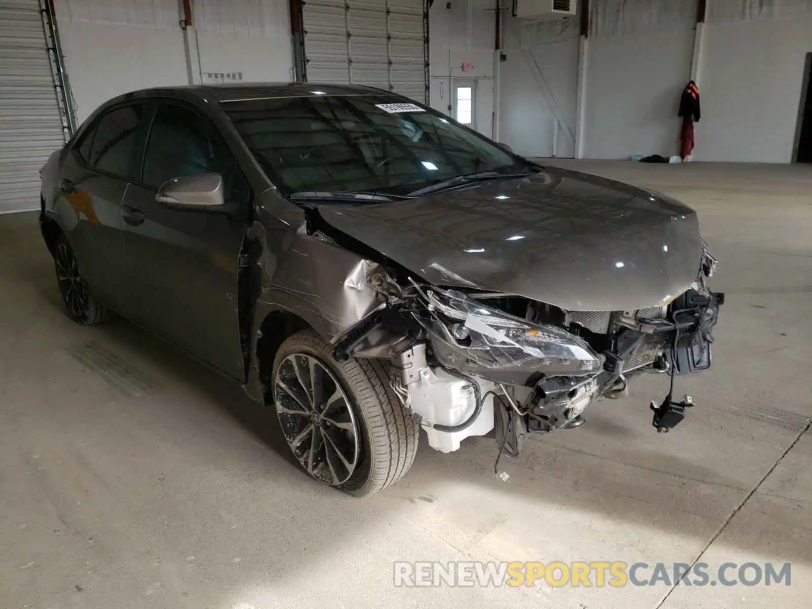 1 Photograph of a damaged car 2T1BURHE5KC230272 TOYOTA COROLLA 2019