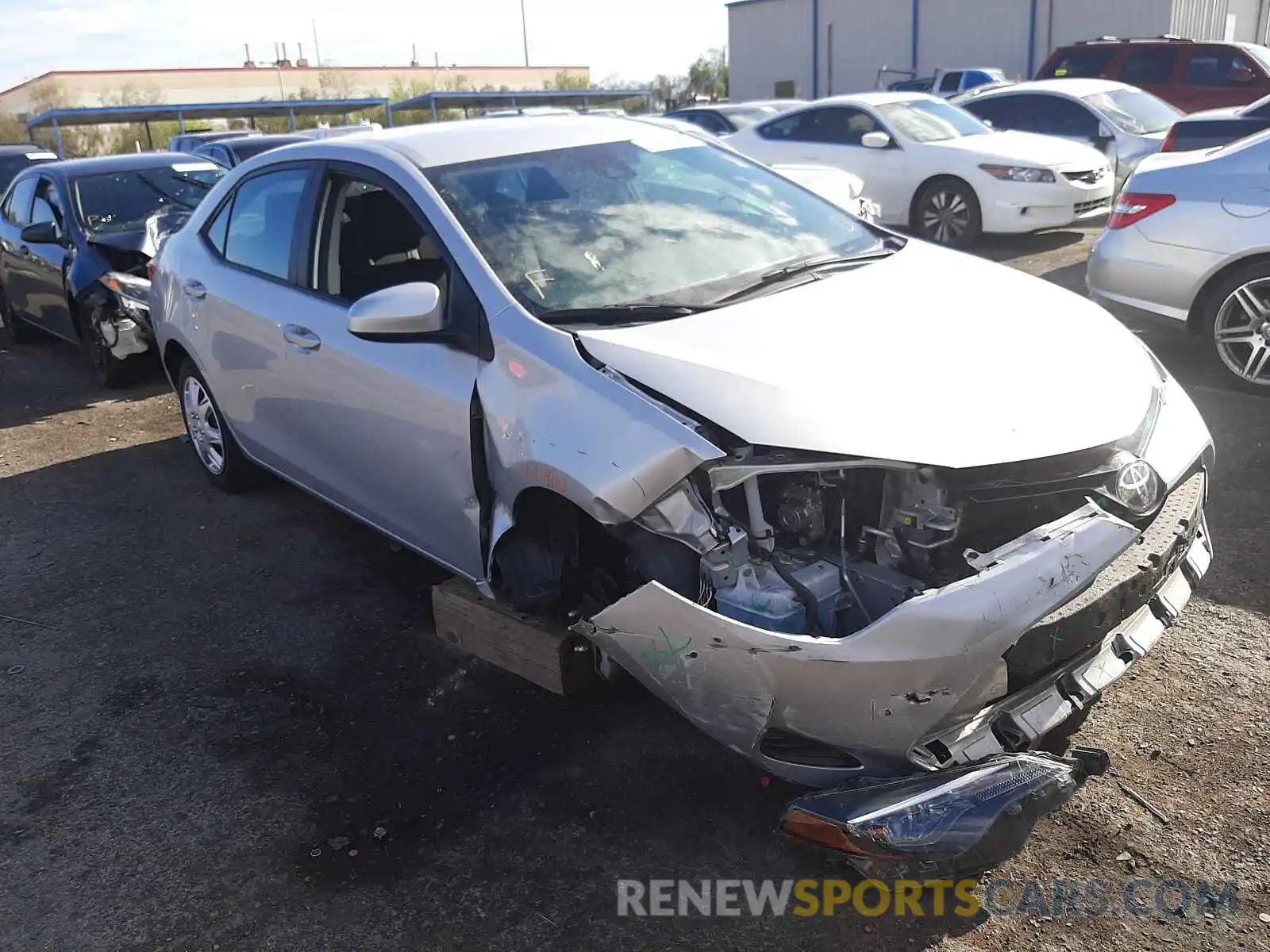 1 Photograph of a damaged car 2T1BURHE5KC230952 TOYOTA COROLLA 2019