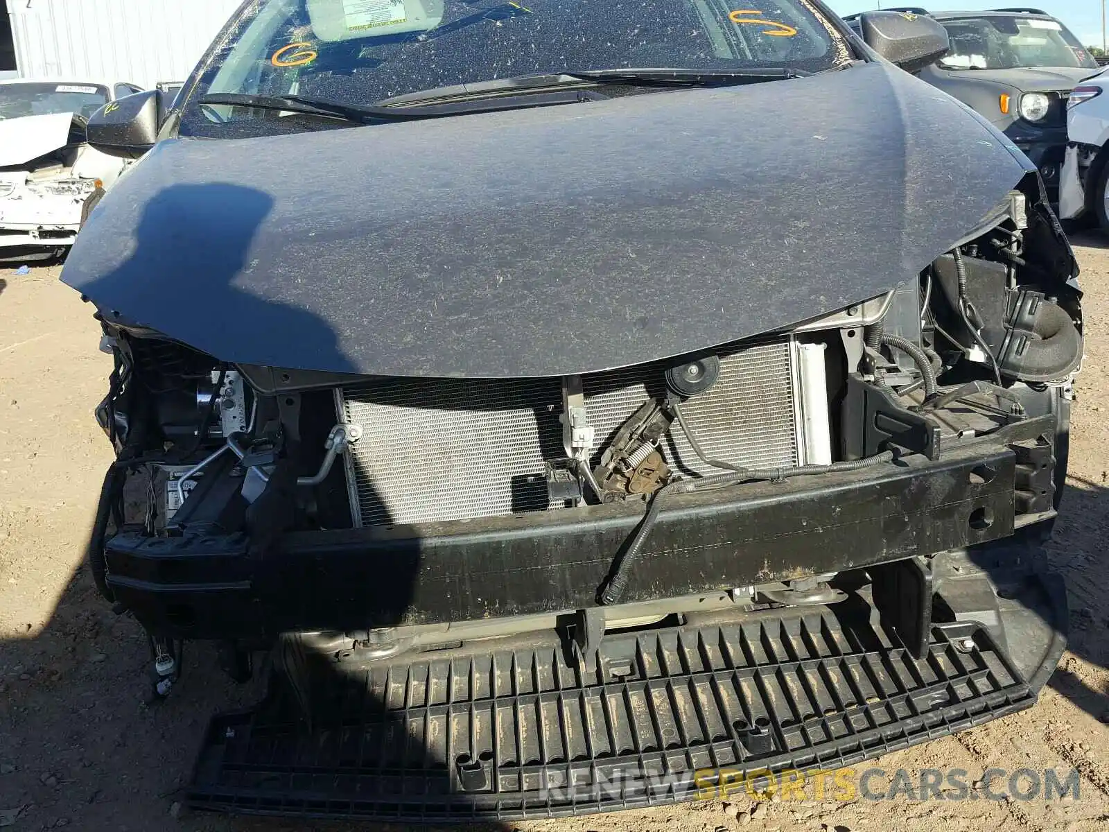 9 Photograph of a damaged car 2T1BURHE5KC232684 TOYOTA COROLLA 2019