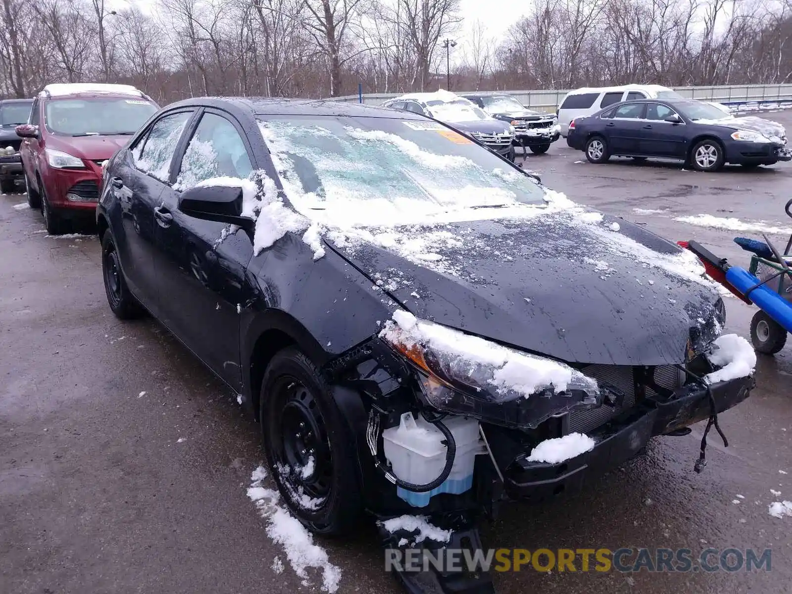 1 Photograph of a damaged car 2T1BURHE5KC232829 TOYOTA COROLLA 2019