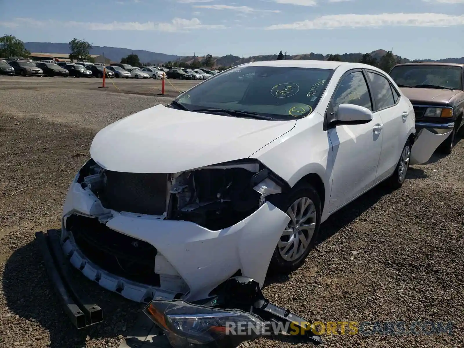 2 Photograph of a damaged car 2T1BURHE5KC234189 TOYOTA COROLLA 2019