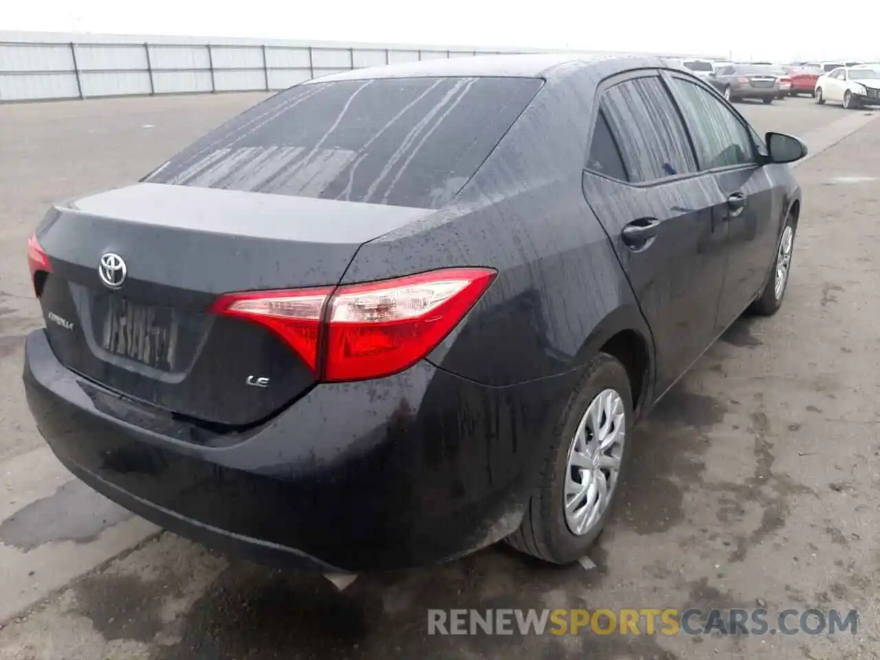 4 Photograph of a damaged car 2T1BURHE5KC234516 TOYOTA COROLLA 2019