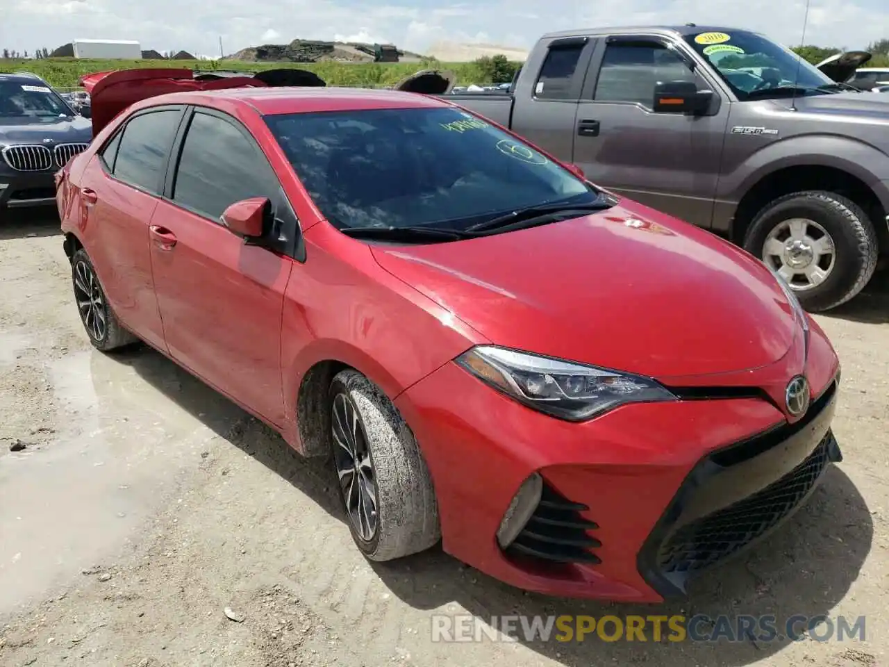 1 Photograph of a damaged car 2T1BURHE5KC235830 TOYOTA COROLLA 2019