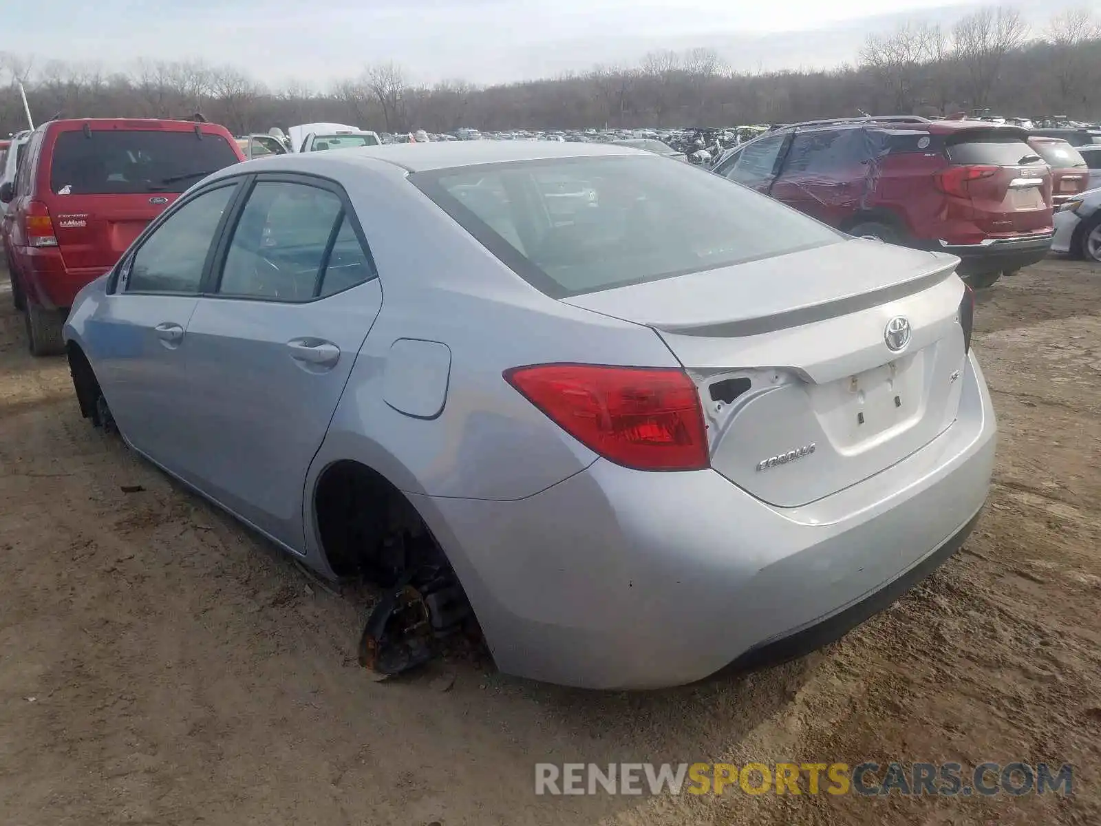 3 Photograph of a damaged car 2T1BURHE5KC236542 TOYOTA COROLLA 2019