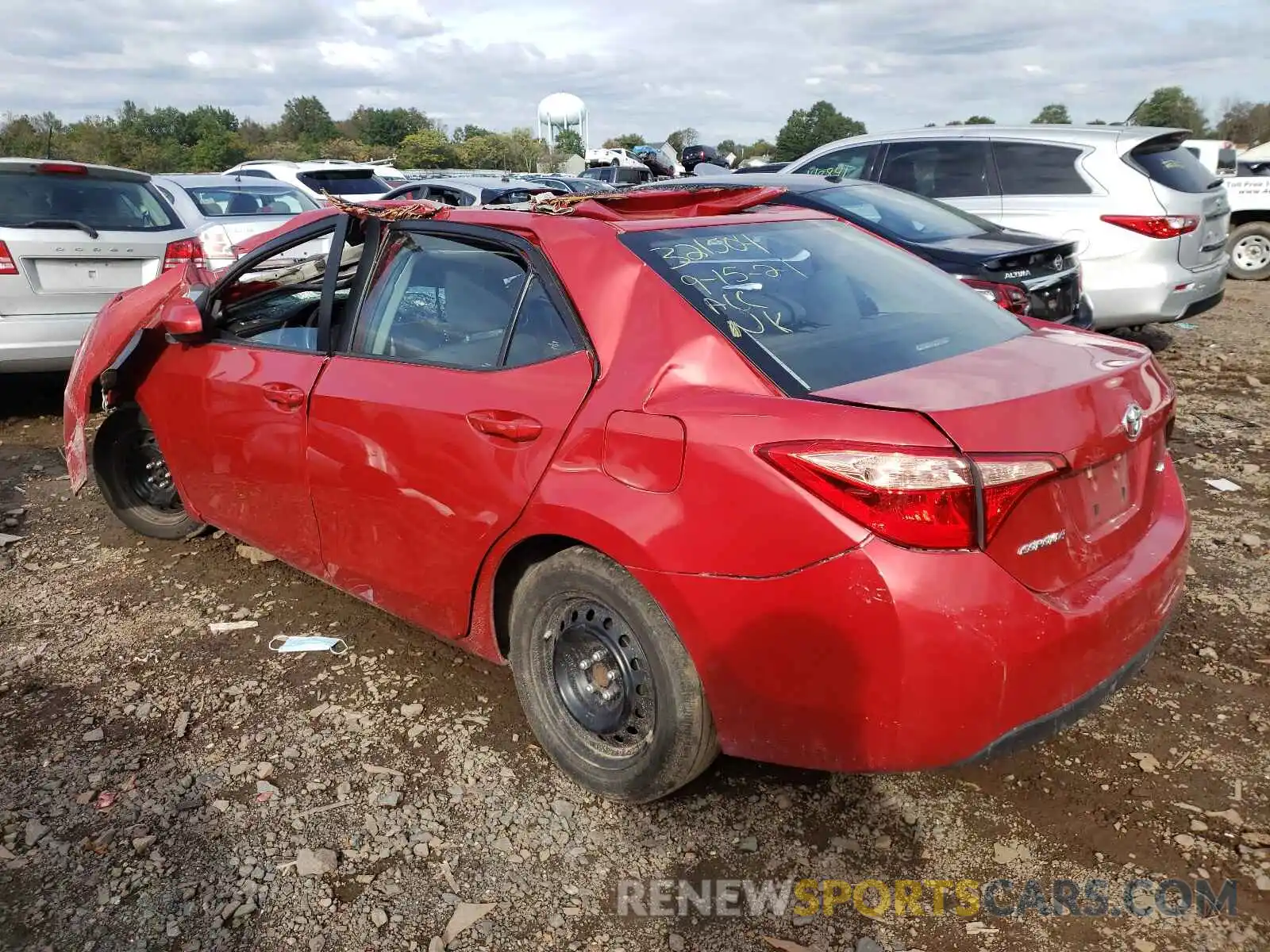 3 Photograph of a damaged car 2T1BURHE5KC236718 TOYOTA COROLLA 2019