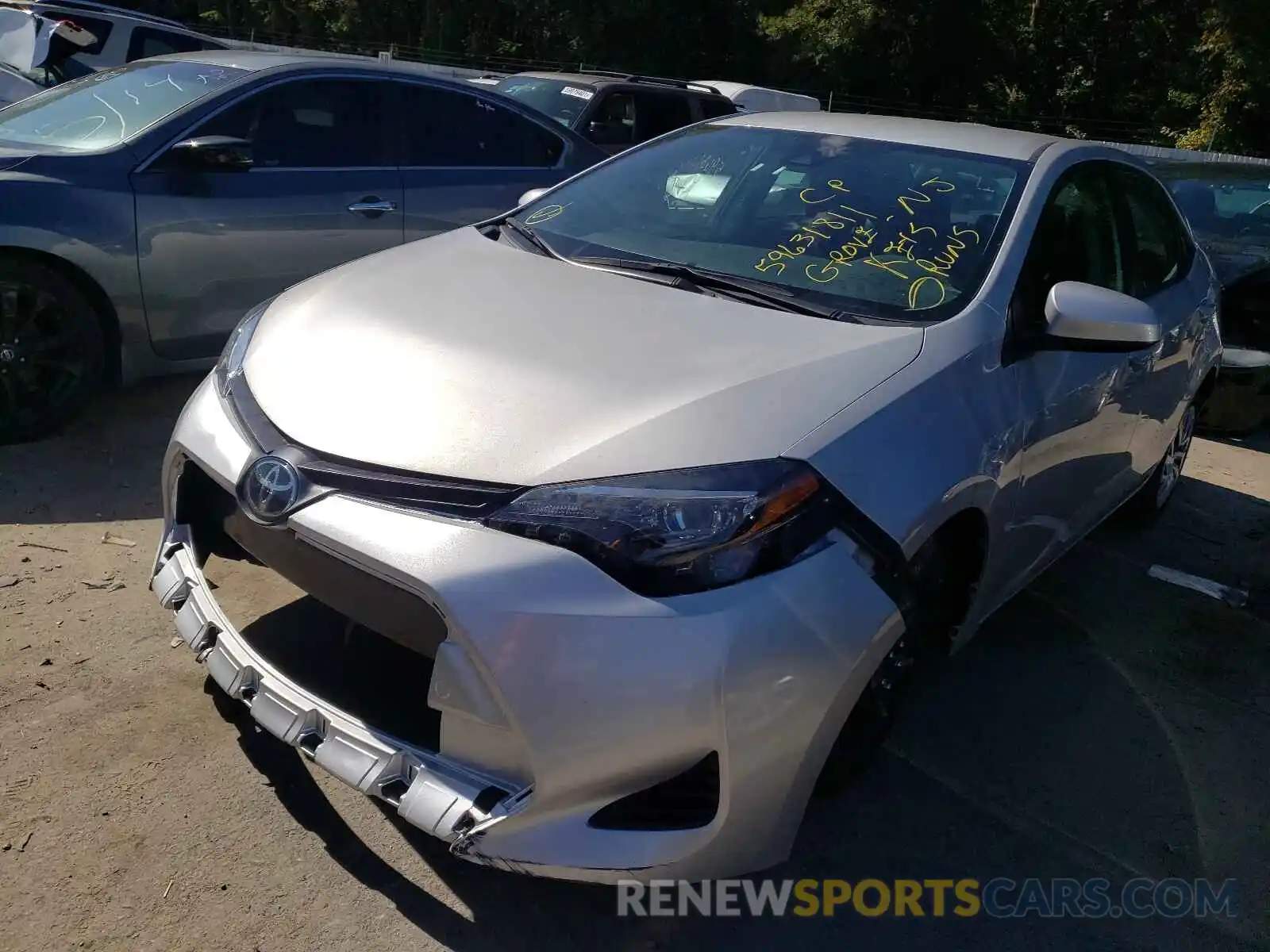 2 Photograph of a damaged car 2T1BURHE5KC236735 TOYOTA COROLLA 2019