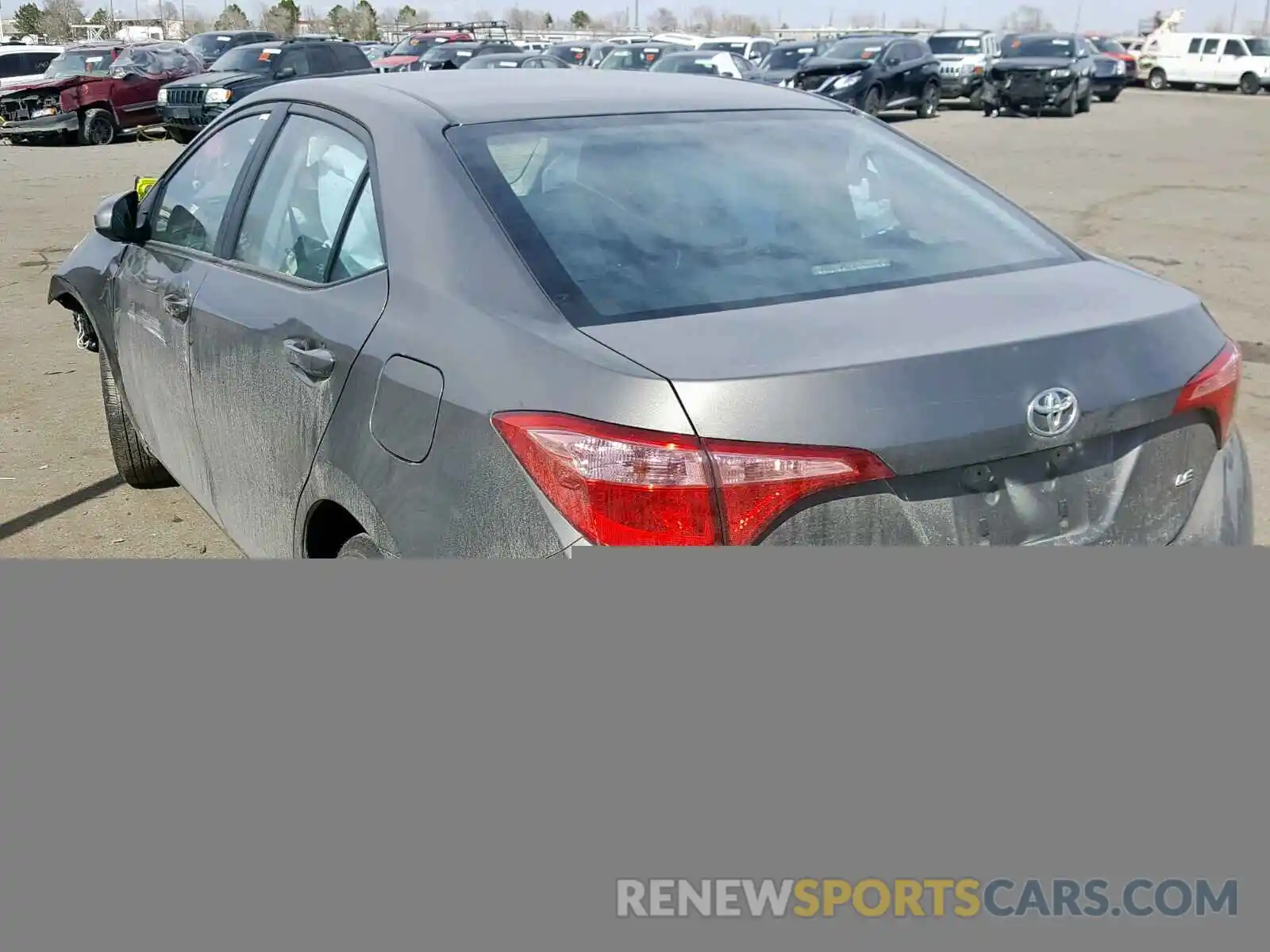 3 Photograph of a damaged car 2T1BURHE5KC236847 TOYOTA COROLLA 2019