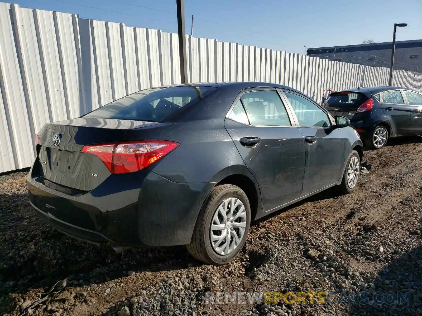 4 Photograph of a damaged car 2T1BURHE5KC237433 TOYOTA COROLLA 2019