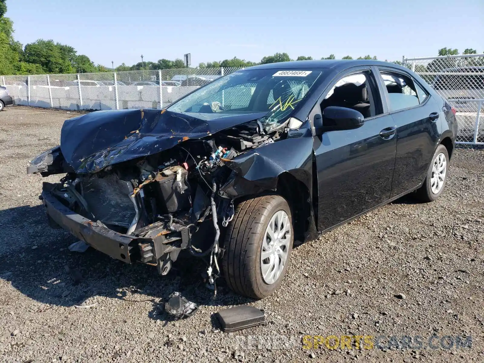 2 Photograph of a damaged car 2T1BURHE5KC237495 TOYOTA COROLLA 2019