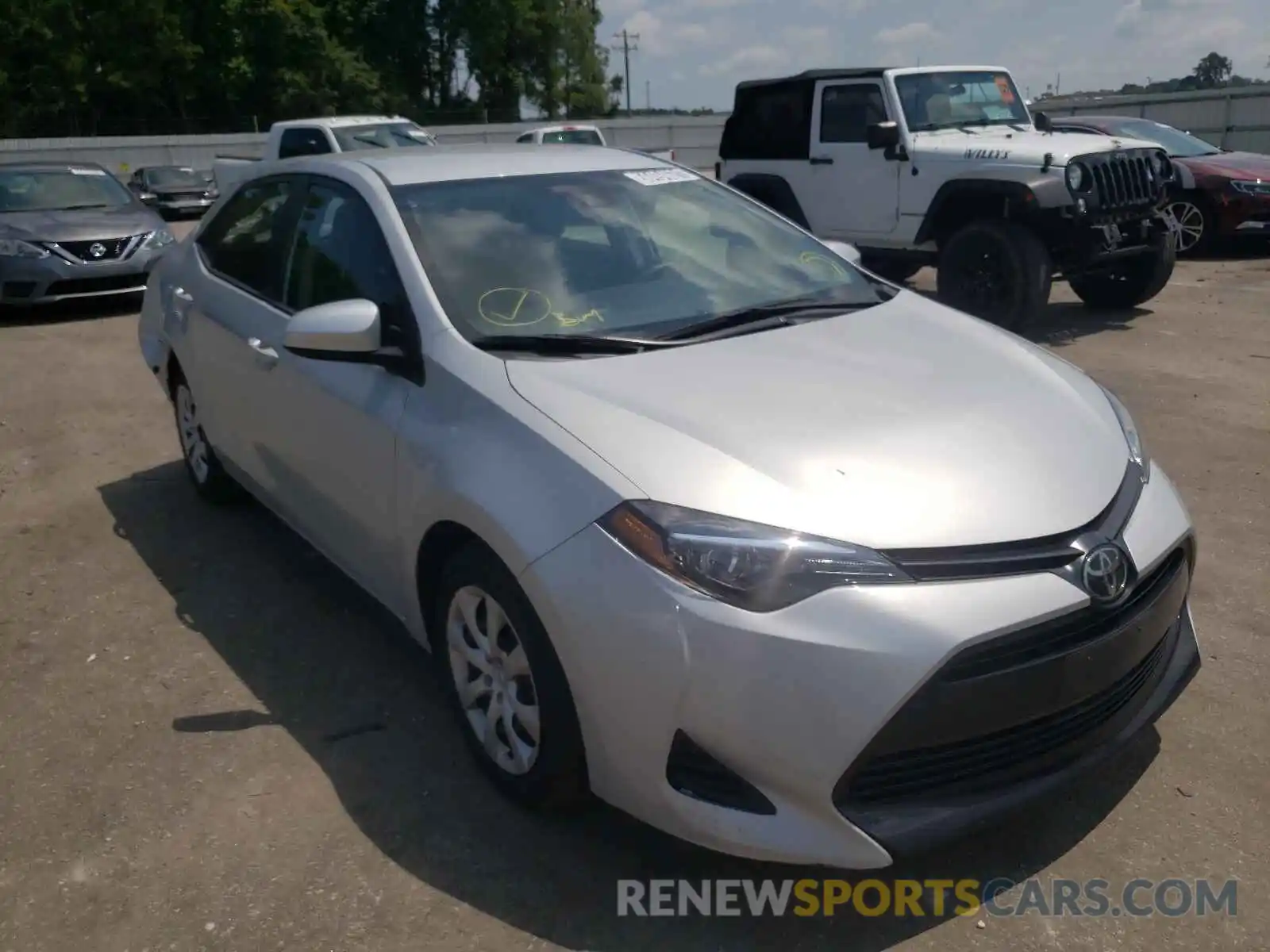 1 Photograph of a damaged car 2T1BURHE5KC237951 TOYOTA COROLLA 2019