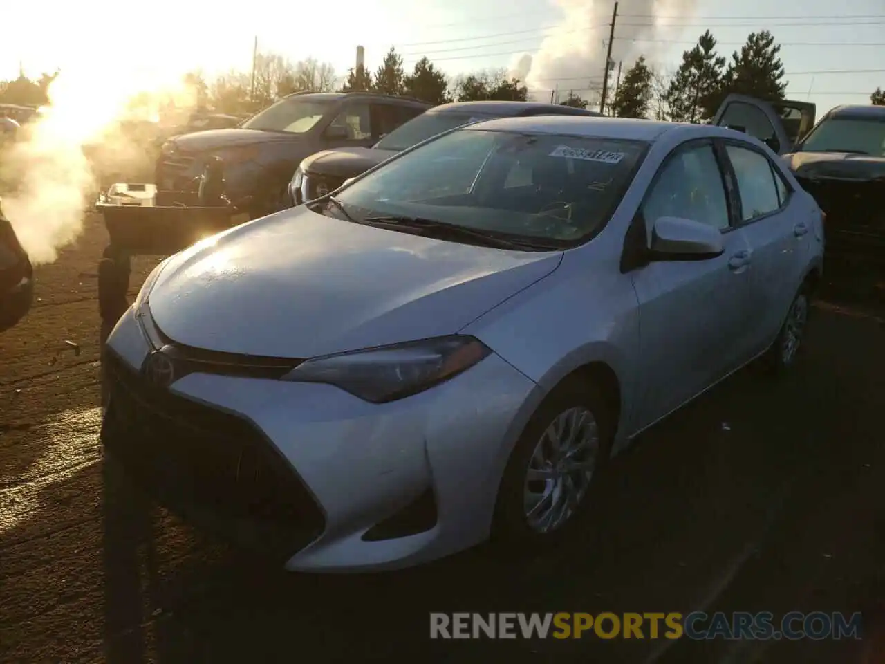 2 Photograph of a damaged car 2T1BURHE5KC239246 TOYOTA COROLLA 2019