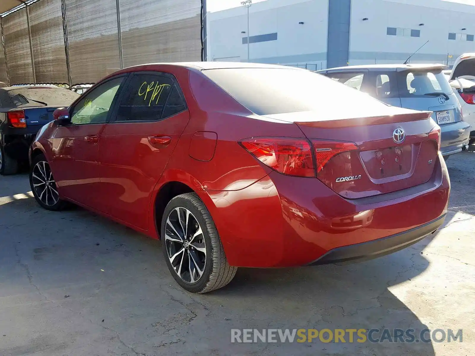 3 Photograph of a damaged car 2T1BURHE5KC239358 TOYOTA COROLLA 2019