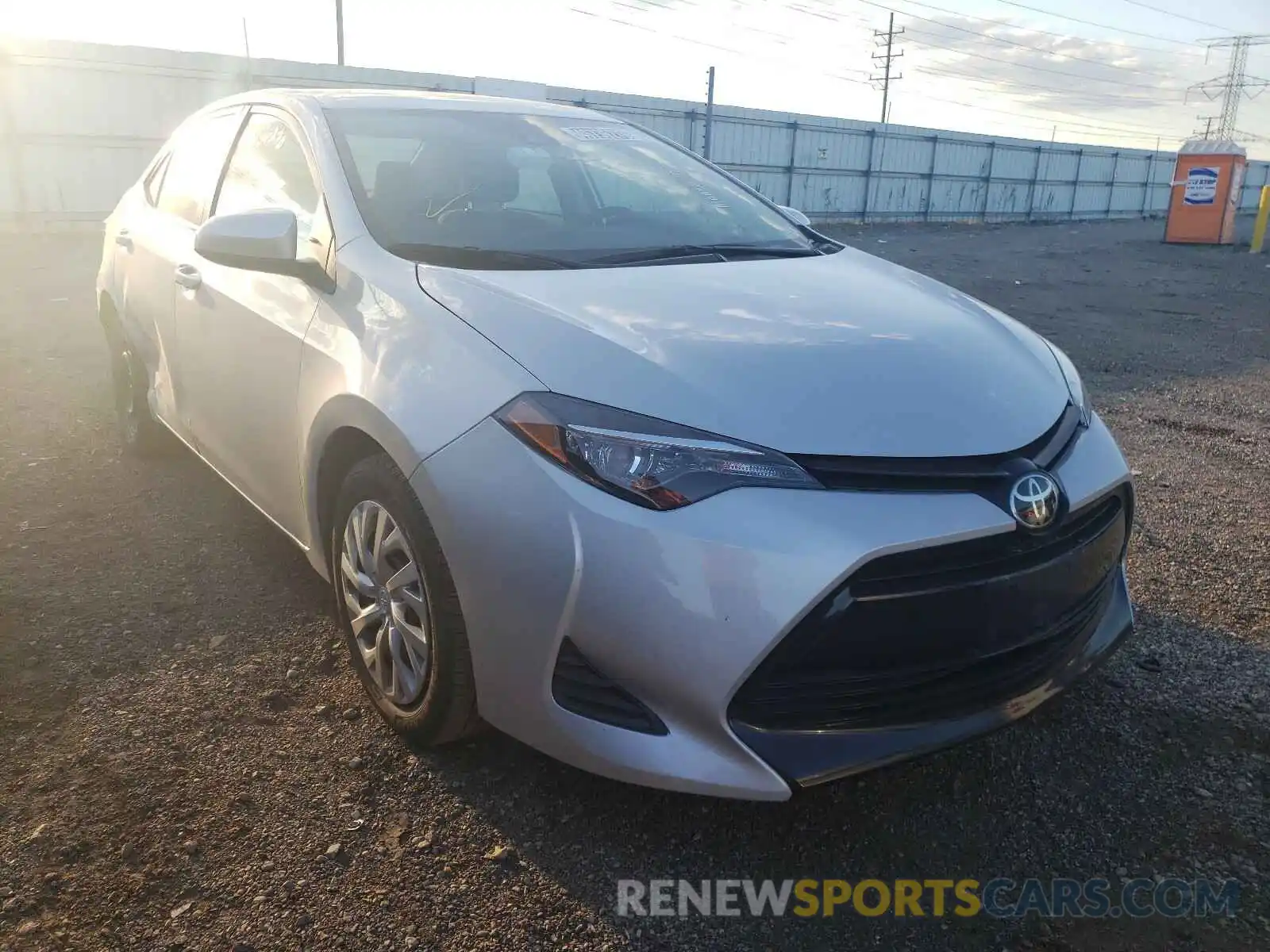 1 Photograph of a damaged car 2T1BURHE5KC239540 TOYOTA COROLLA 2019