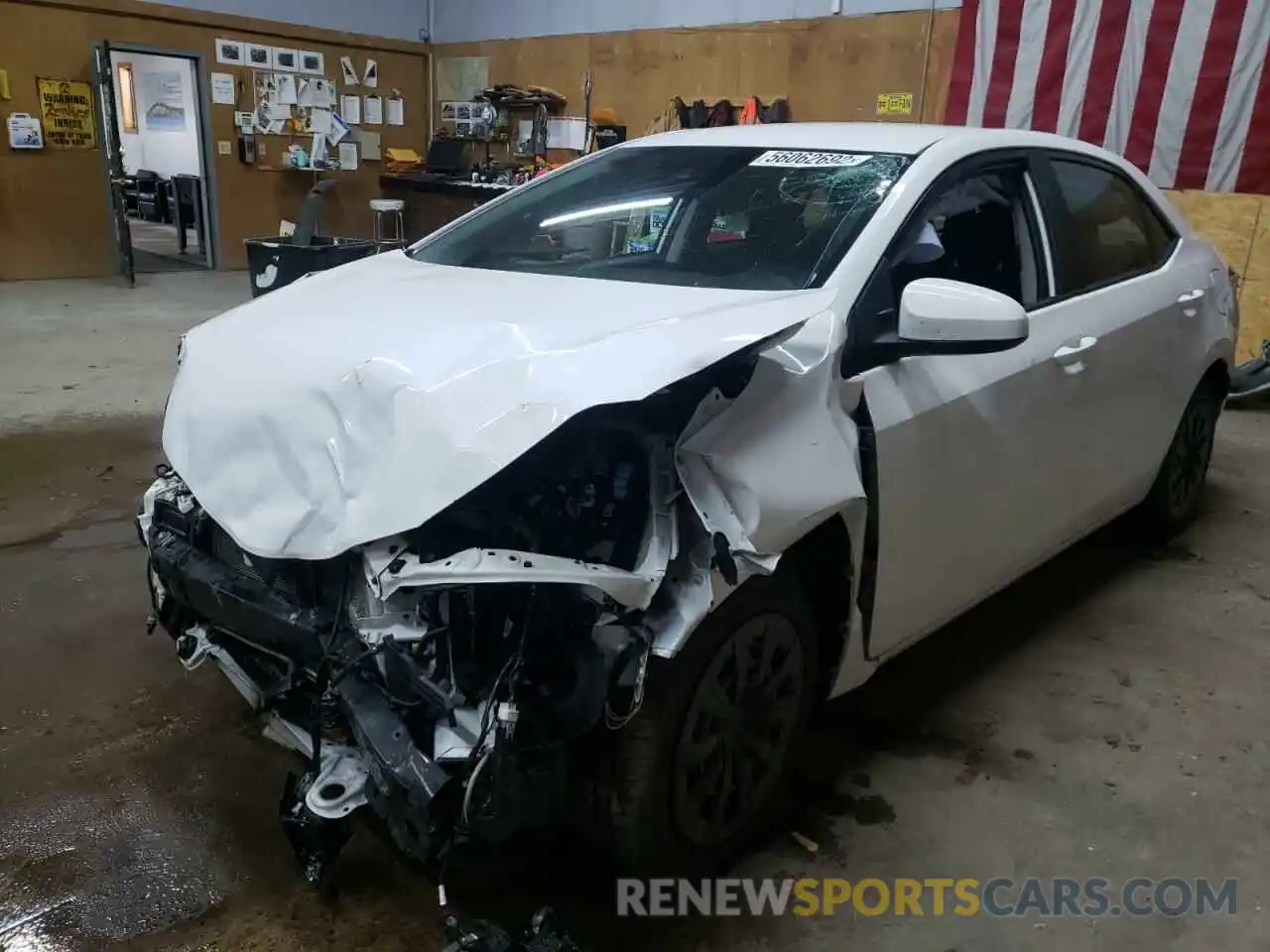 2 Photograph of a damaged car 2T1BURHE5KC240929 TOYOTA COROLLA 2019