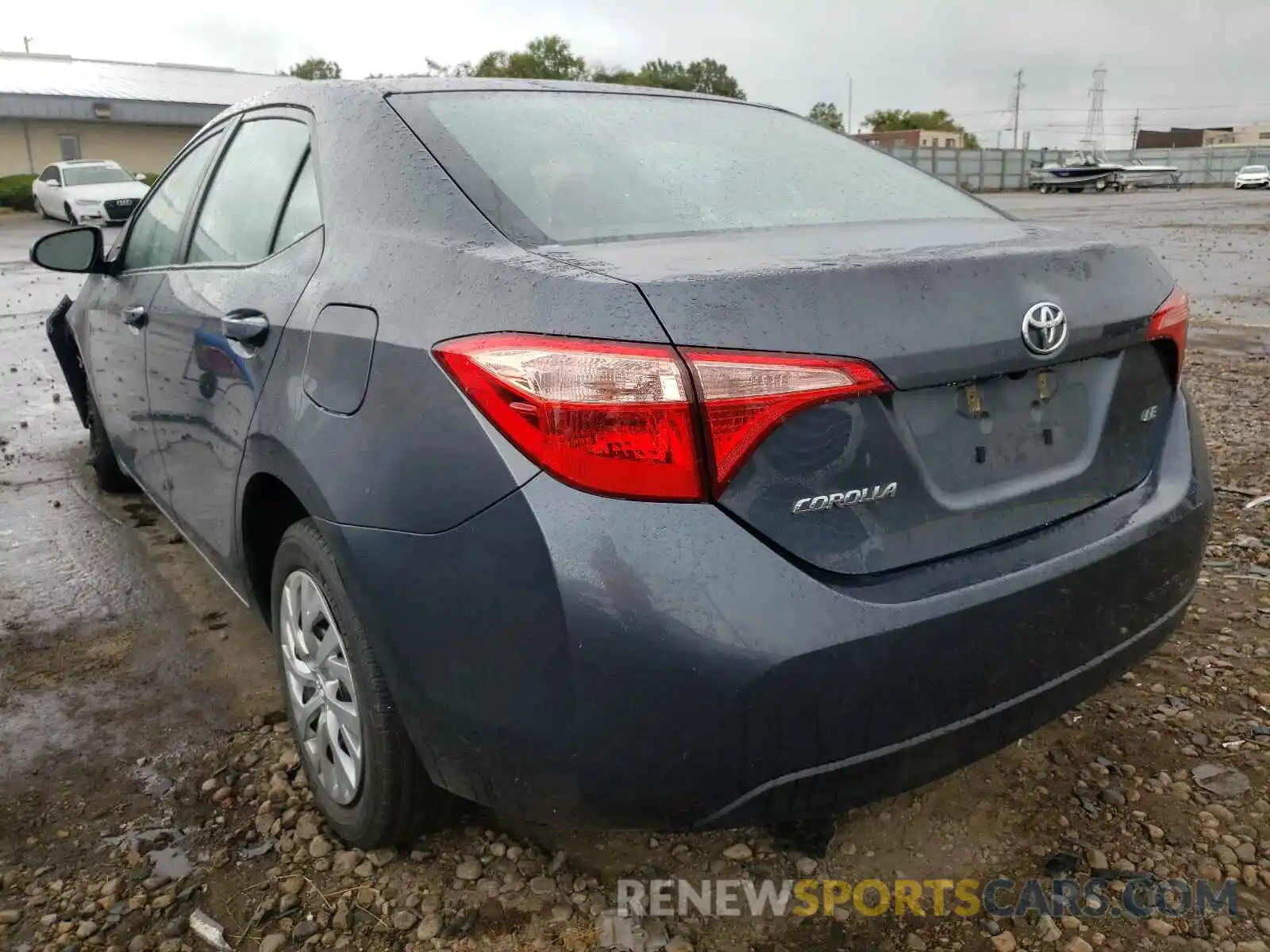 3 Photograph of a damaged car 2T1BURHE5KC242020 TOYOTA COROLLA 2019