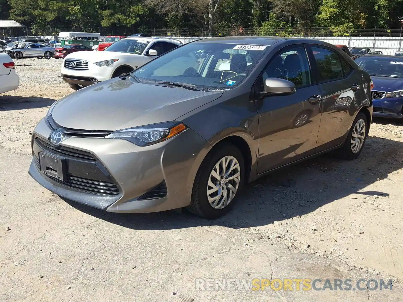 2 Photograph of a damaged car 2T1BURHE5KC243295 TOYOTA COROLLA 2019