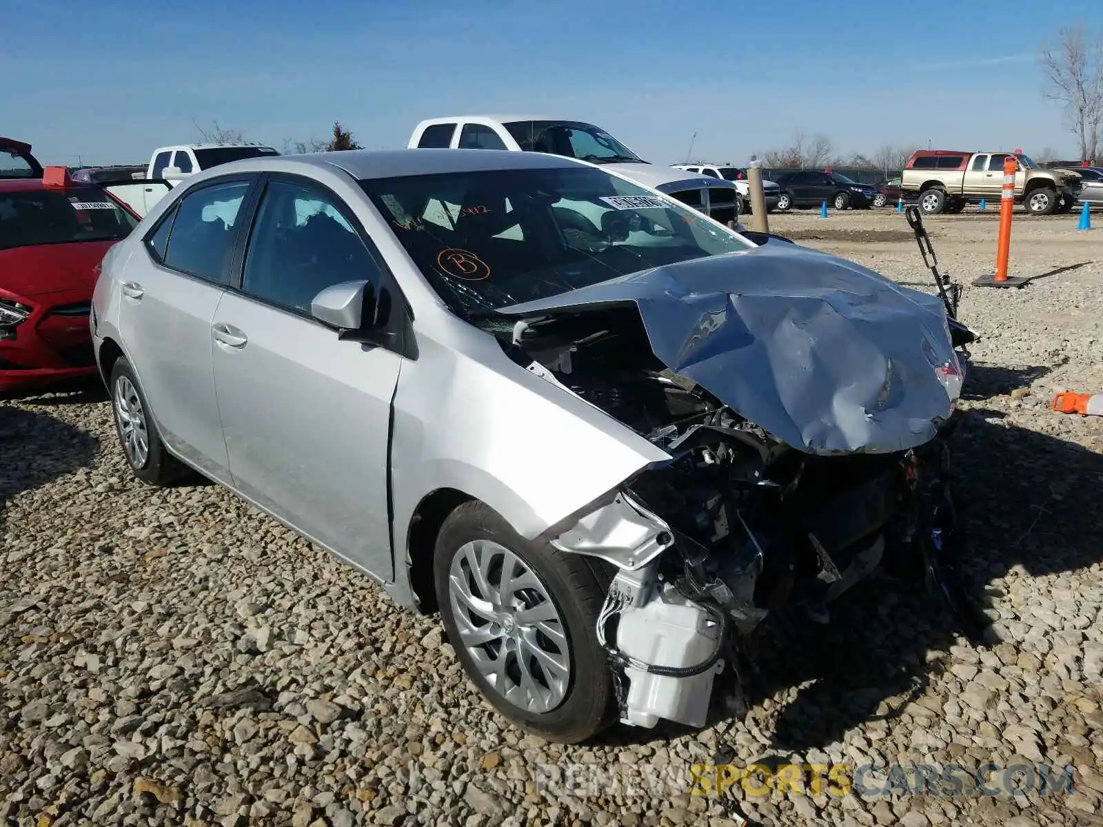 1 Photograph of a damaged car 2T1BURHE5KC243412 TOYOTA COROLLA 2019