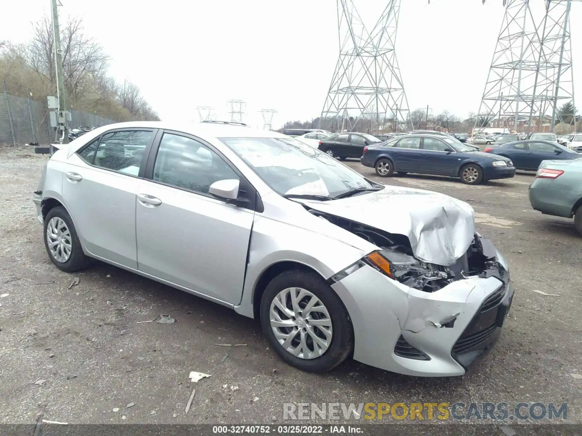 1 Photograph of a damaged car 2T1BURHE5KC243622 TOYOTA COROLLA 2019